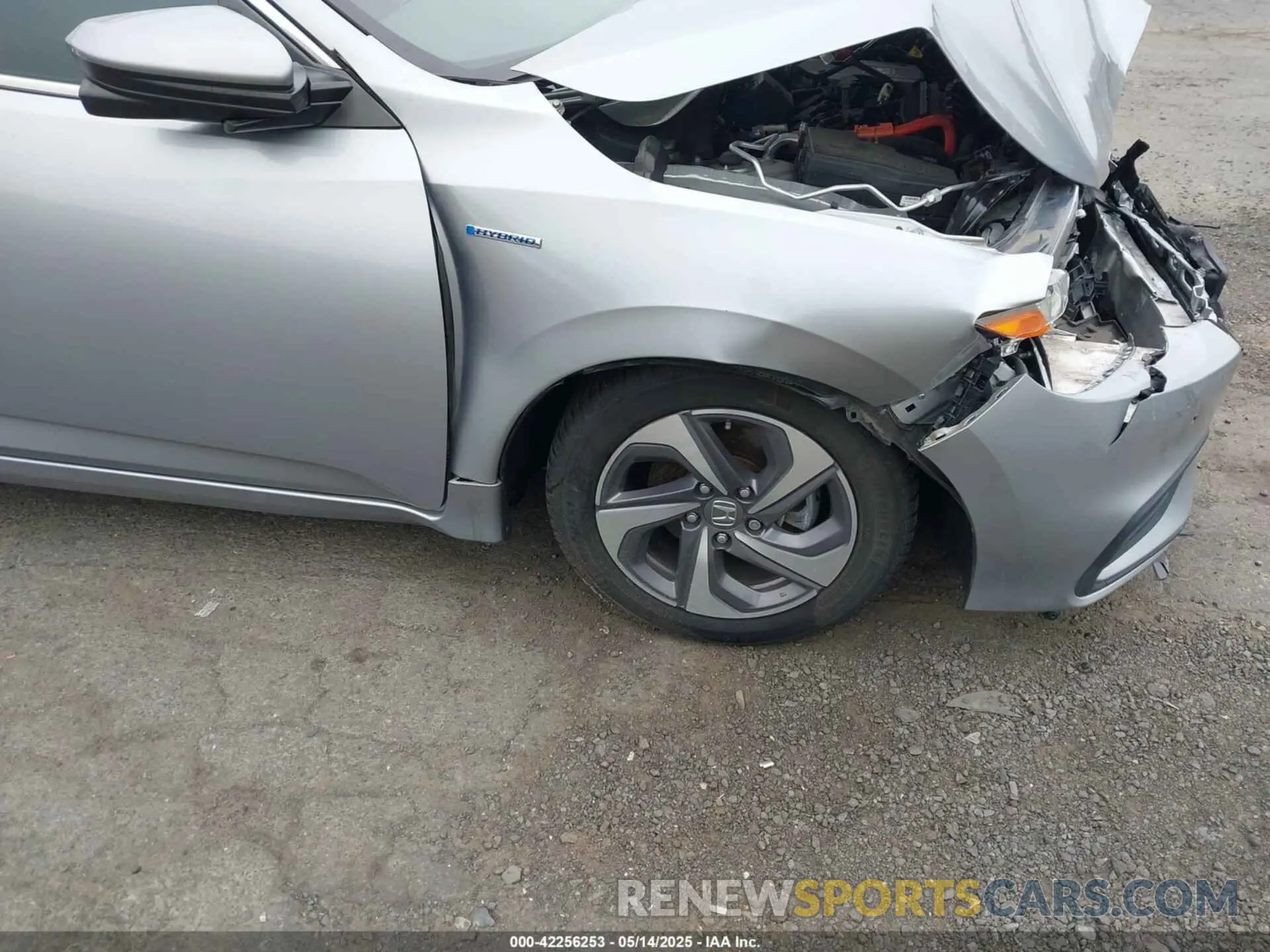 21 Фотография поврежденного автомобиля 19XZE4F57KE009386 HONDA INSIGHT 2019