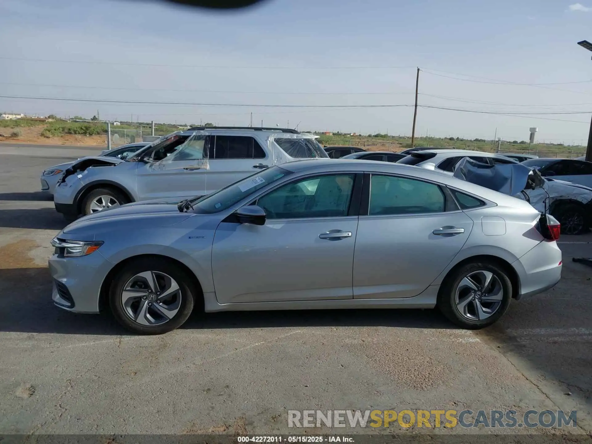 14 Фотография поврежденного автомобиля 19XZE4F57KE018251 HONDA INSIGHT 2019