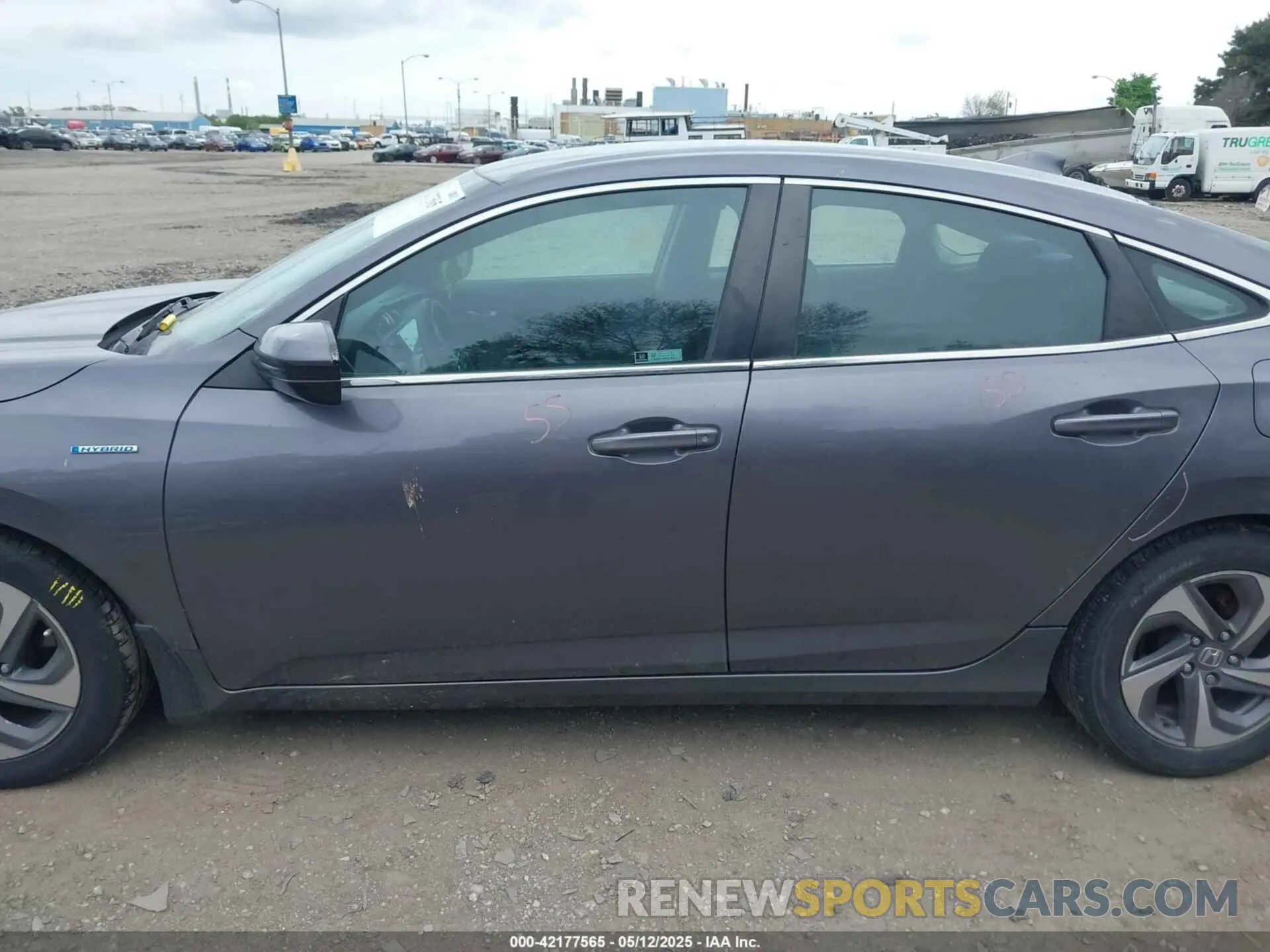 14 Фотография поврежденного автомобиля 19XZE4F57KE018296 HONDA INSIGHT 2019