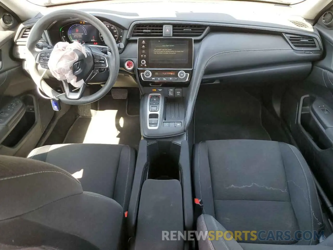 8 Фотография поврежденного автомобиля 19XZE4F58KE008151 HONDA INSIGHT 2019