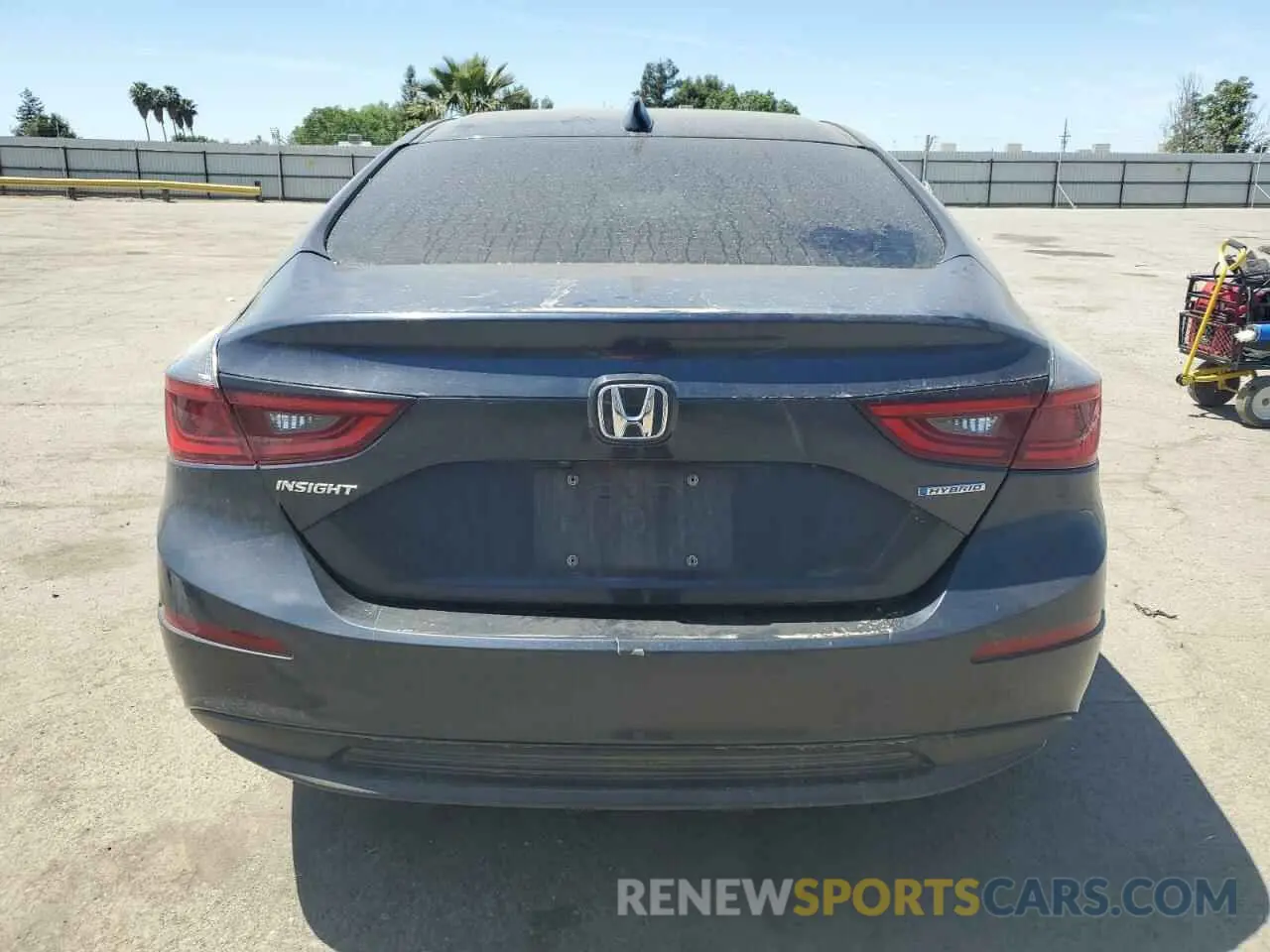 6 Photograph of a damaged car 19XZE4F58KE031929 HONDA INSIGHT 2019