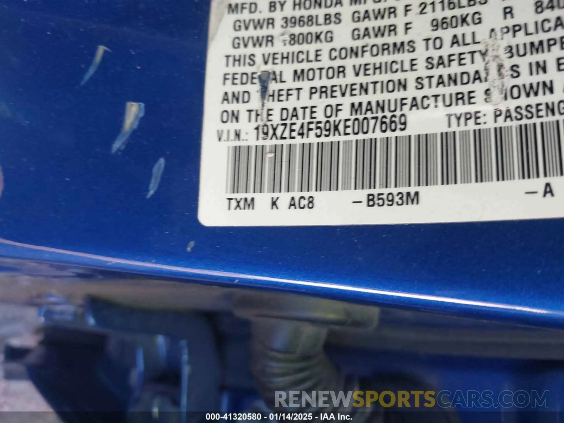 9 Photograph of a damaged car 19XZE4F59KE007669 HONDA INSIGHT 2019