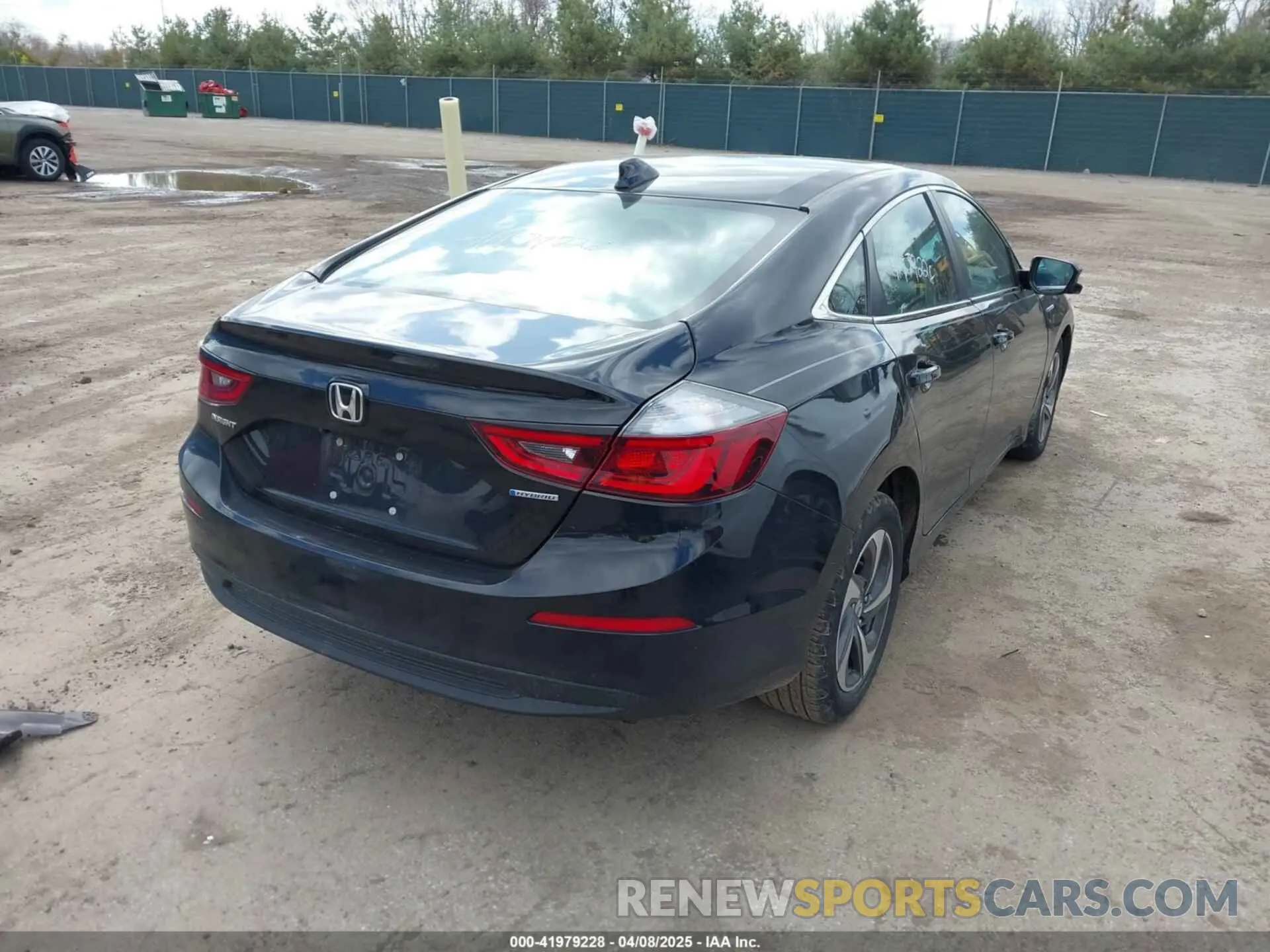 4 Фотография поврежденного автомобиля 19XZE4F59KE025217 HONDA INSIGHT 2019