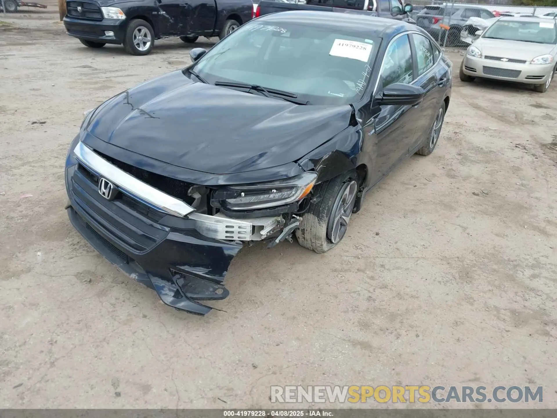 6 Фотография поврежденного автомобиля 19XZE4F59KE025217 HONDA INSIGHT 2019