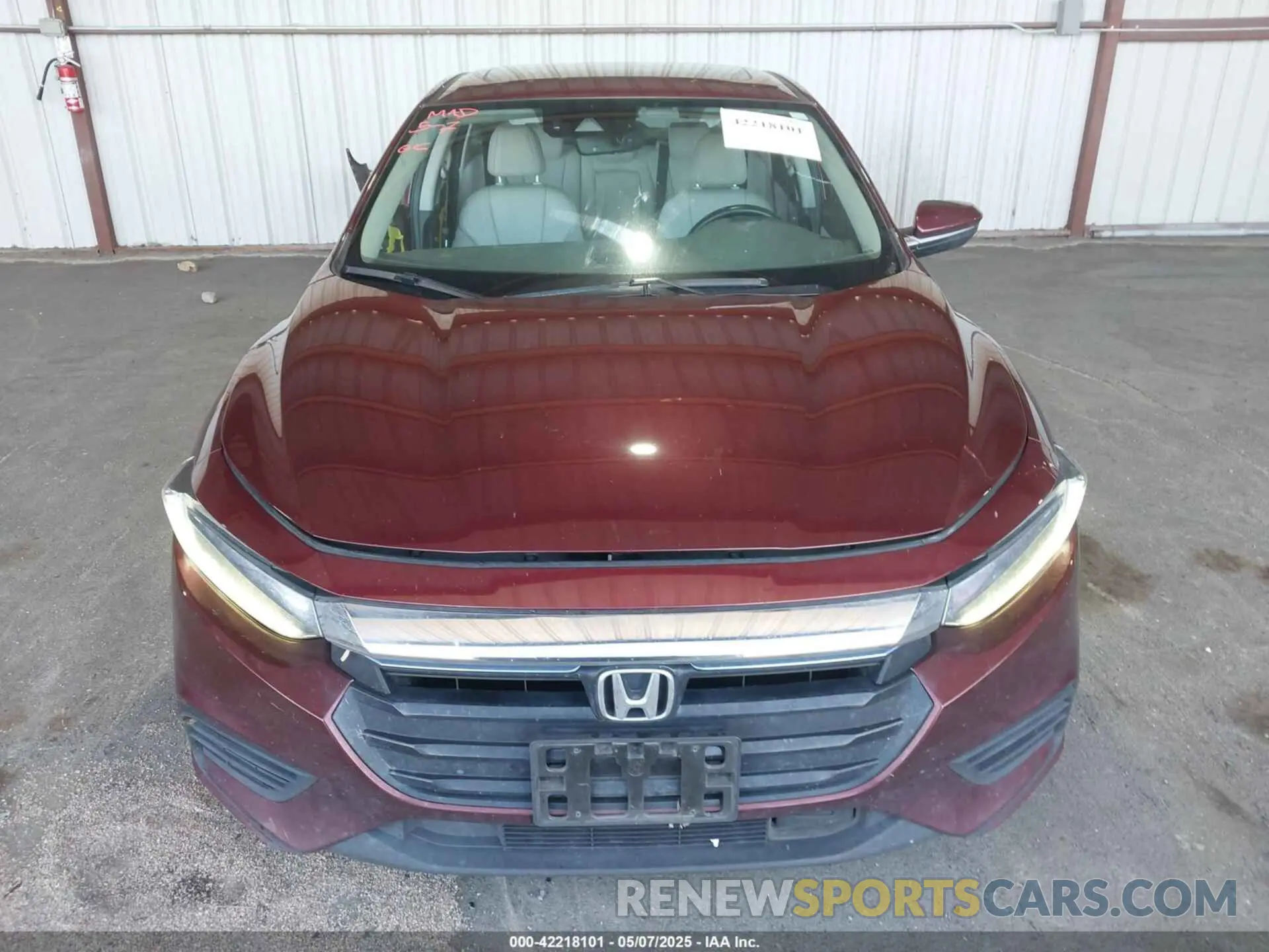 13 Фотография поврежденного автомобиля 19XZE4F94KE014483 HONDA INSIGHT 2019