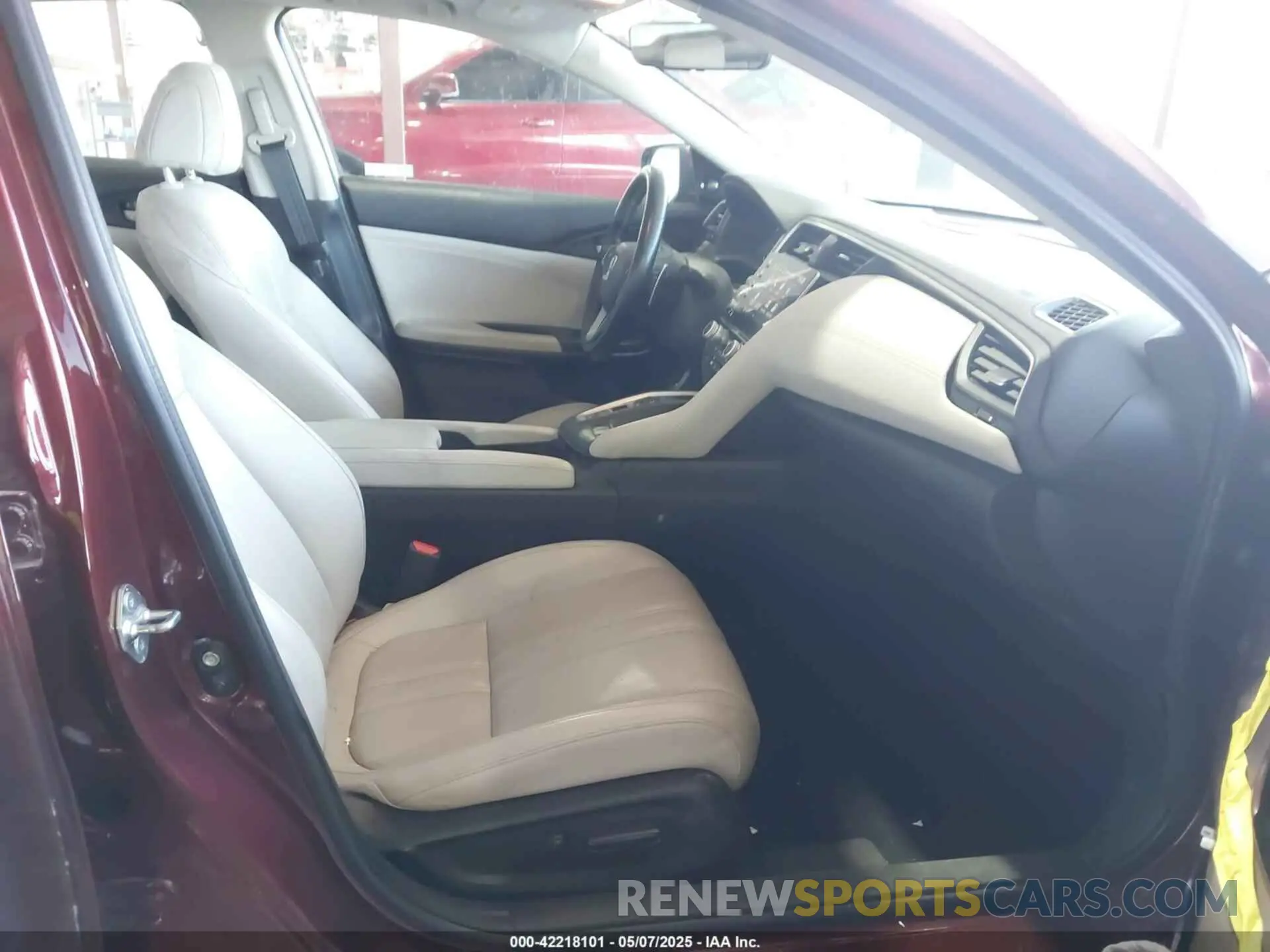 5 Фотография поврежденного автомобиля 19XZE4F94KE014483 HONDA INSIGHT 2019
