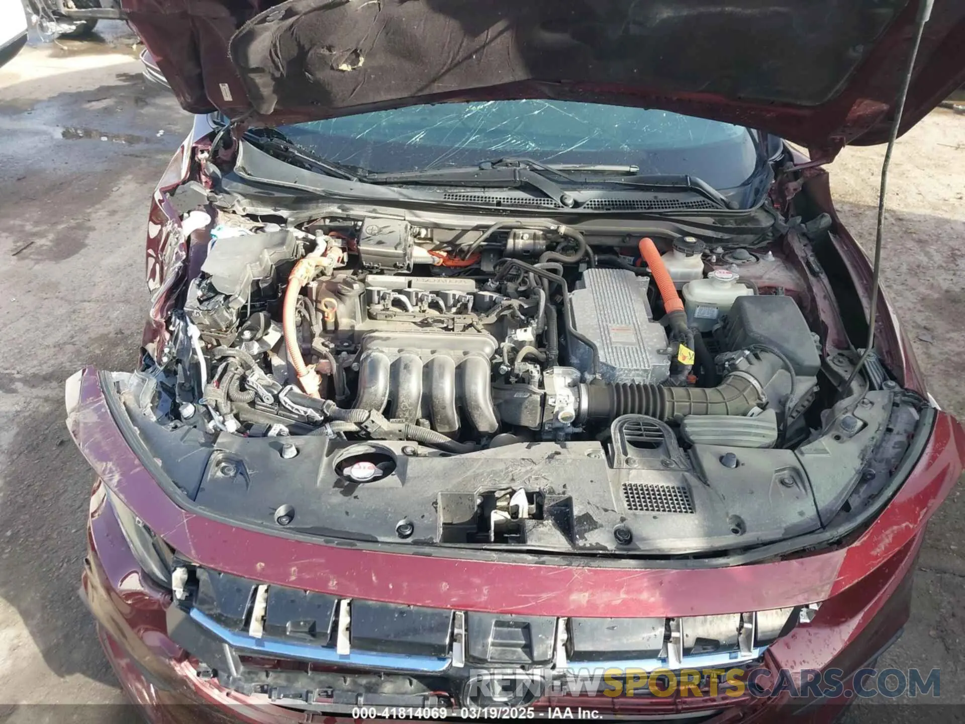 10 Фотография поврежденного автомобиля 19XZE4F95KE020308 HONDA INSIGHT 2019