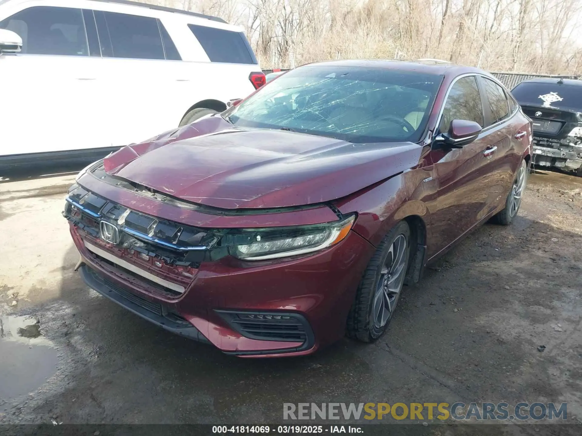 2 Фотография поврежденного автомобиля 19XZE4F95KE020308 HONDA INSIGHT 2019