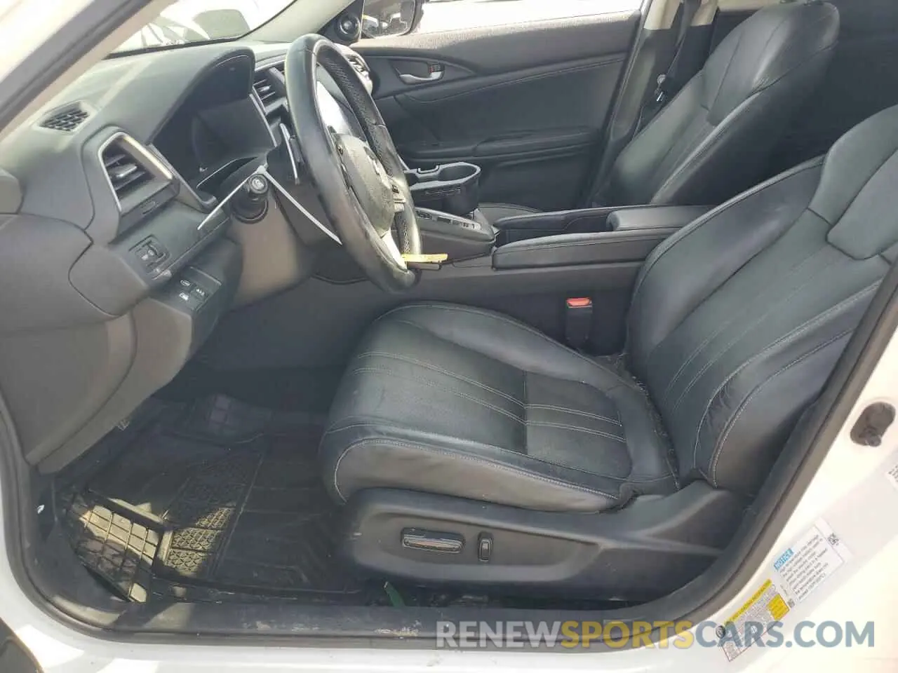 7 Photograph of a damaged car 19XZE4F97KE020228 HONDA INSIGHT 2019