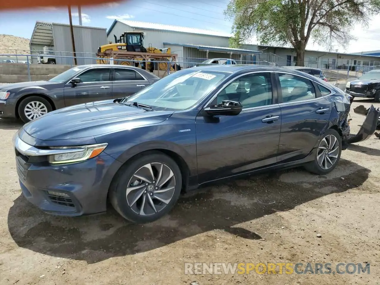 1 Фотография поврежденного автомобиля 19XZE4F98KE000621 HONDA INSIGHT 2019