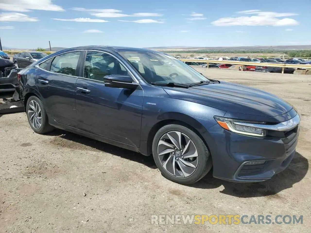 4 Фотография поврежденного автомобиля 19XZE4F98KE000621 HONDA INSIGHT 2019