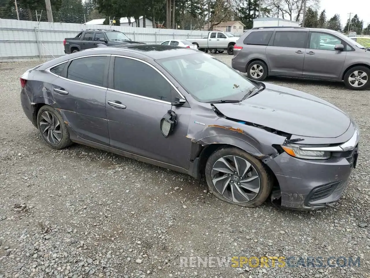 4 Фотография поврежденного автомобиля 19XZE4F98KE003082 HONDA INSIGHT 2019