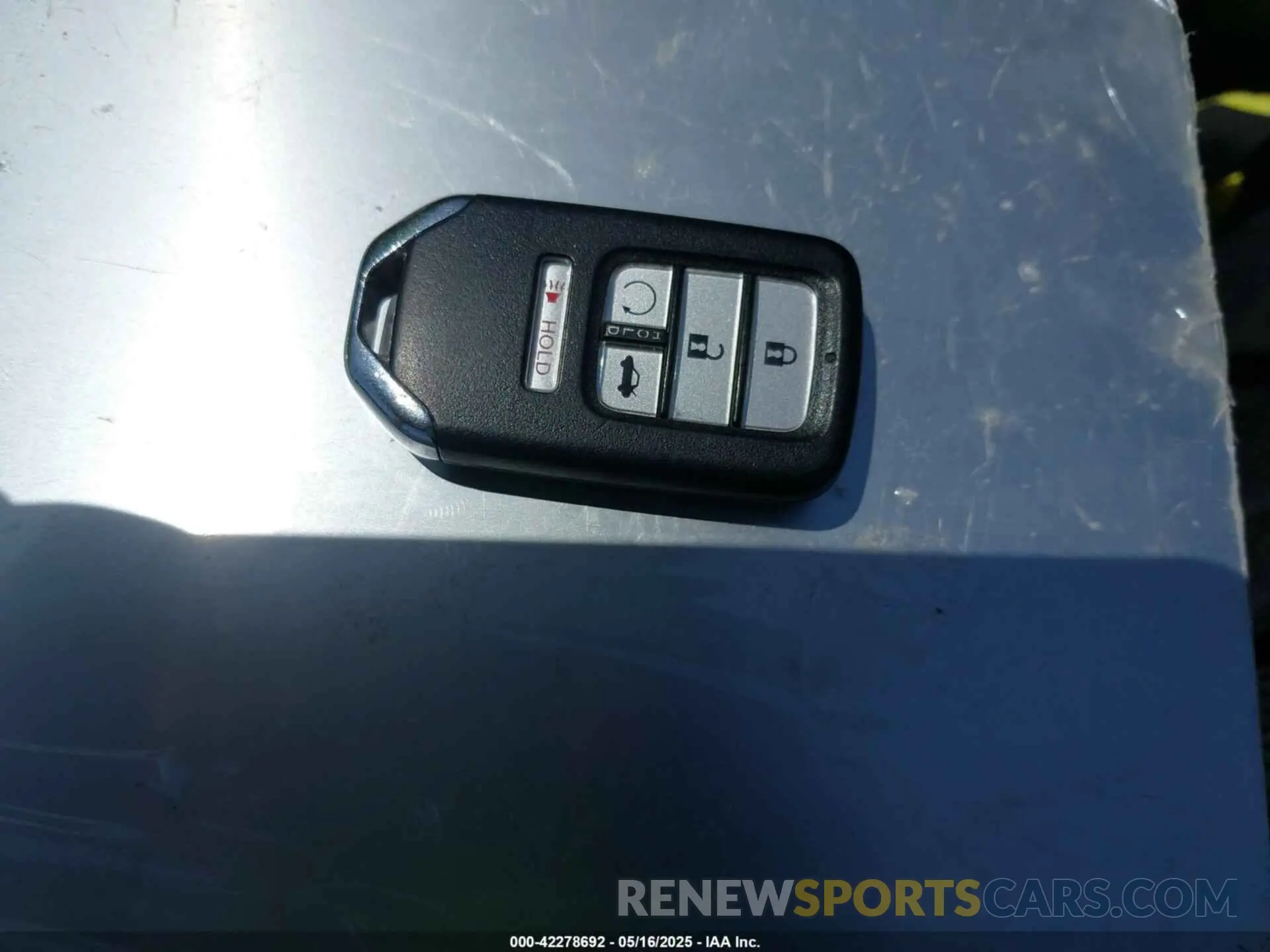11 Photograph of a damaged car 19XZE4F99KE027245 HONDA INSIGHT 2019