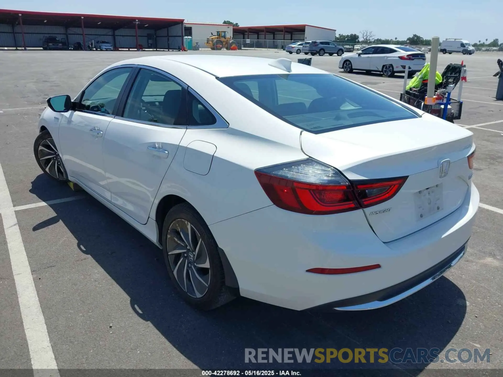 3 Photograph of a damaged car 19XZE4F99KE027245 HONDA INSIGHT 2019