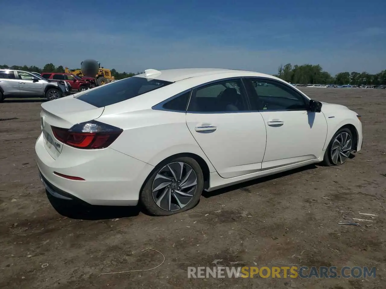 3 Фотография поврежденного автомобиля 19XZE4F9XKE004055 HONDA INSIGHT 2019