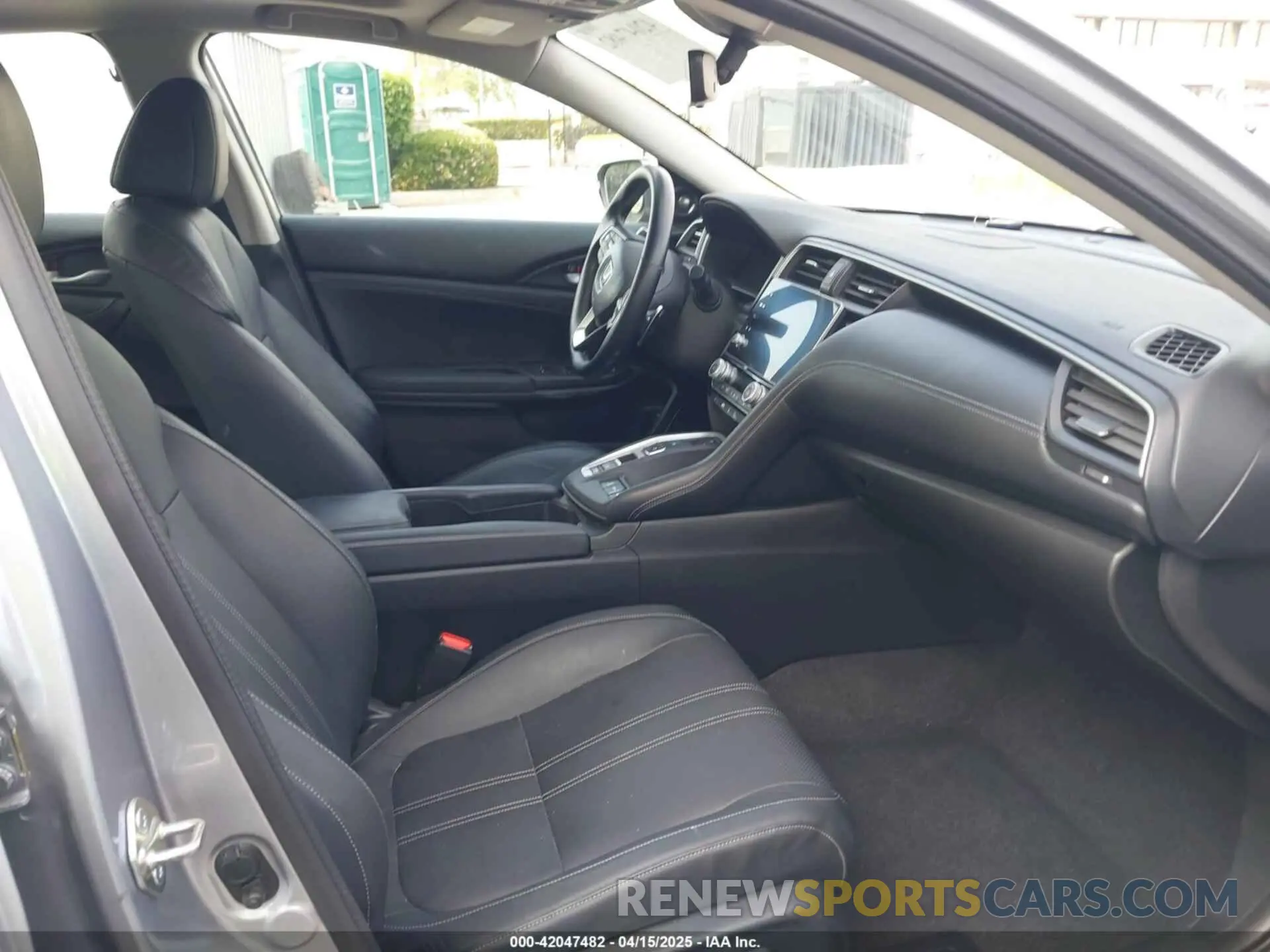 5 Photograph of a damaged car 19XZE4F9XKE016402 HONDA INSIGHT 2019