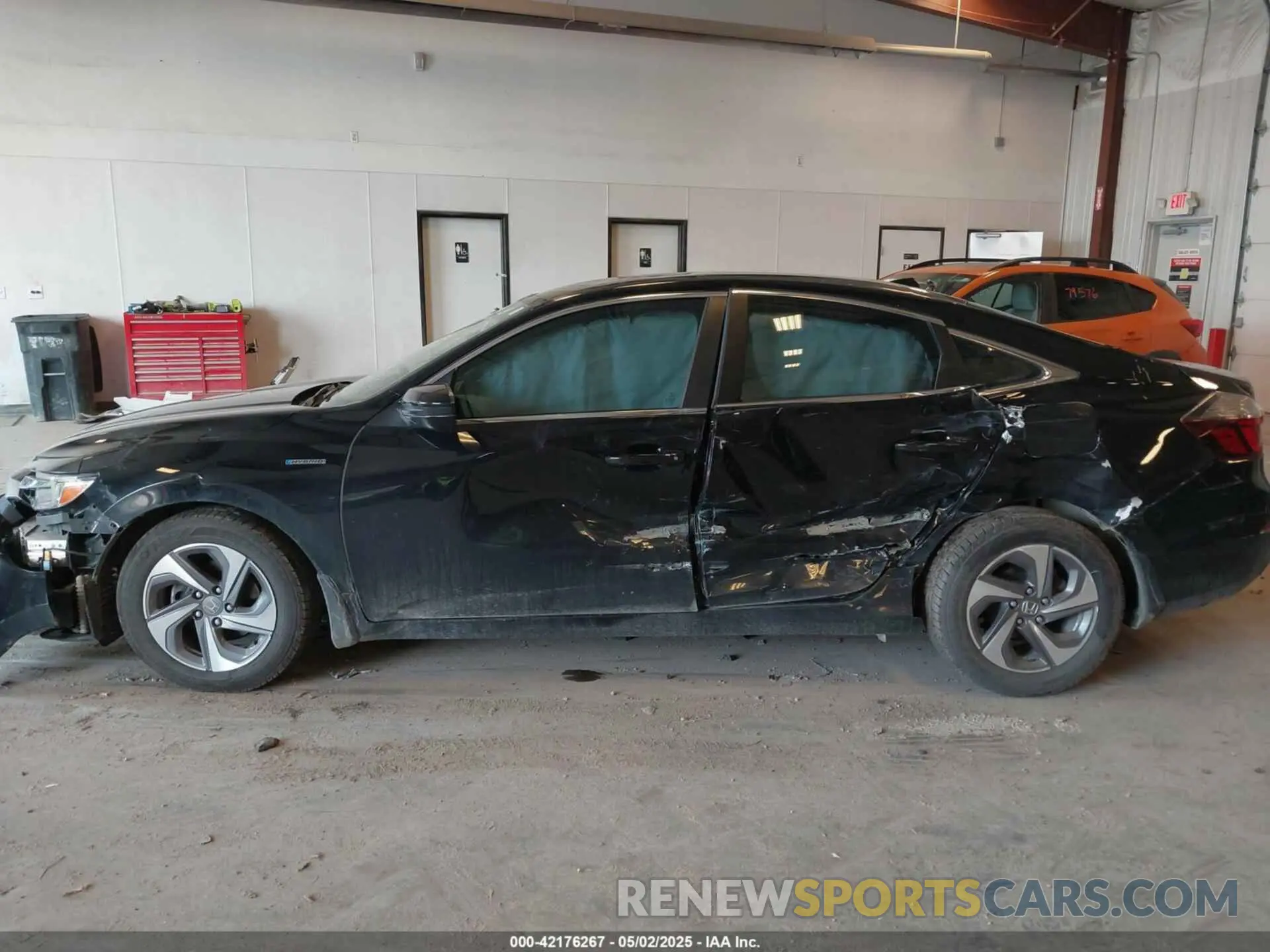 14 Photograph of a damaged car 19XZE4F50LE014818 HONDA INSIGHT 2020