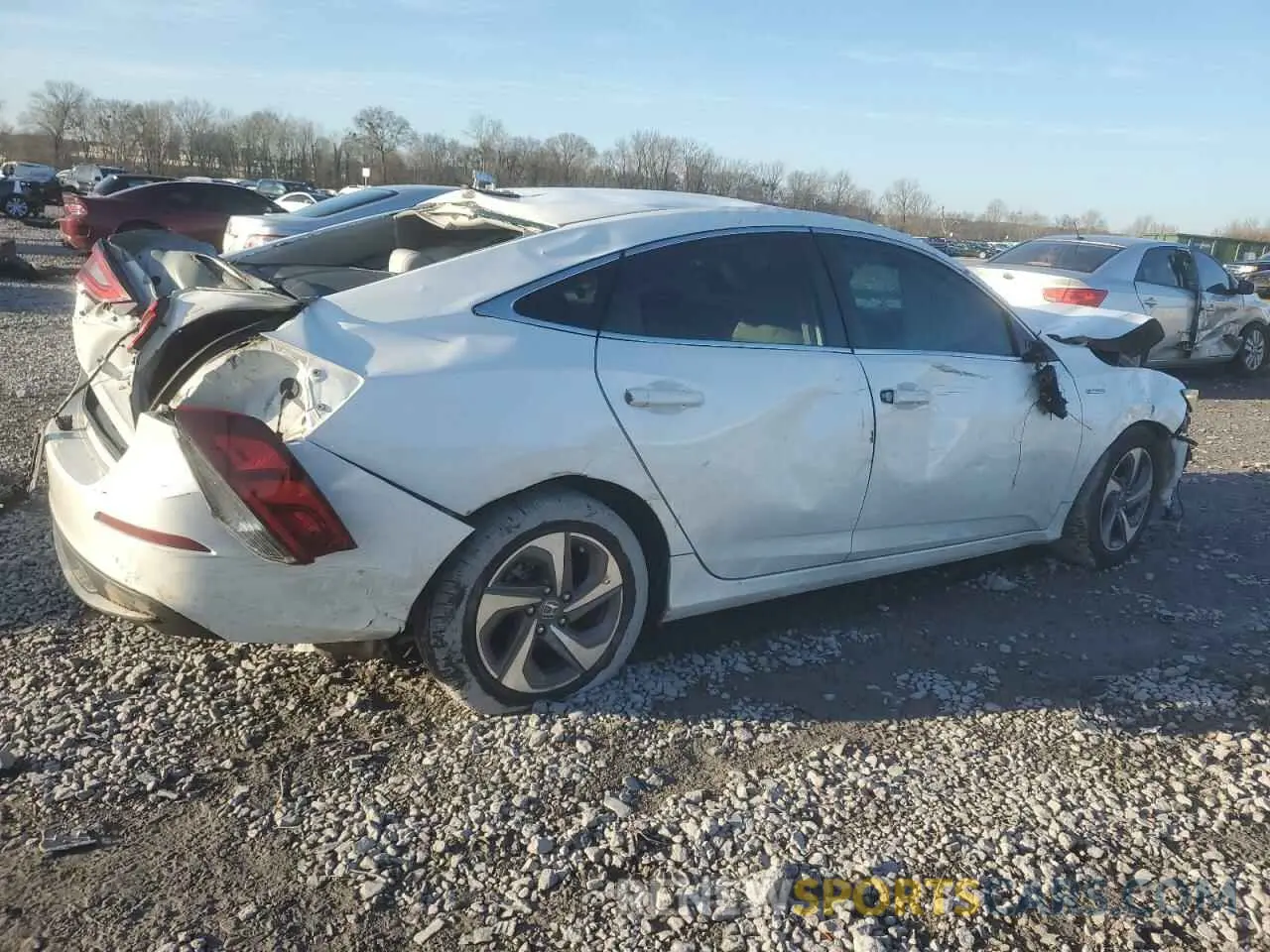 3 Photograph of a damaged car 19XZE4F53LE009595 HONDA INSIGHT 2020