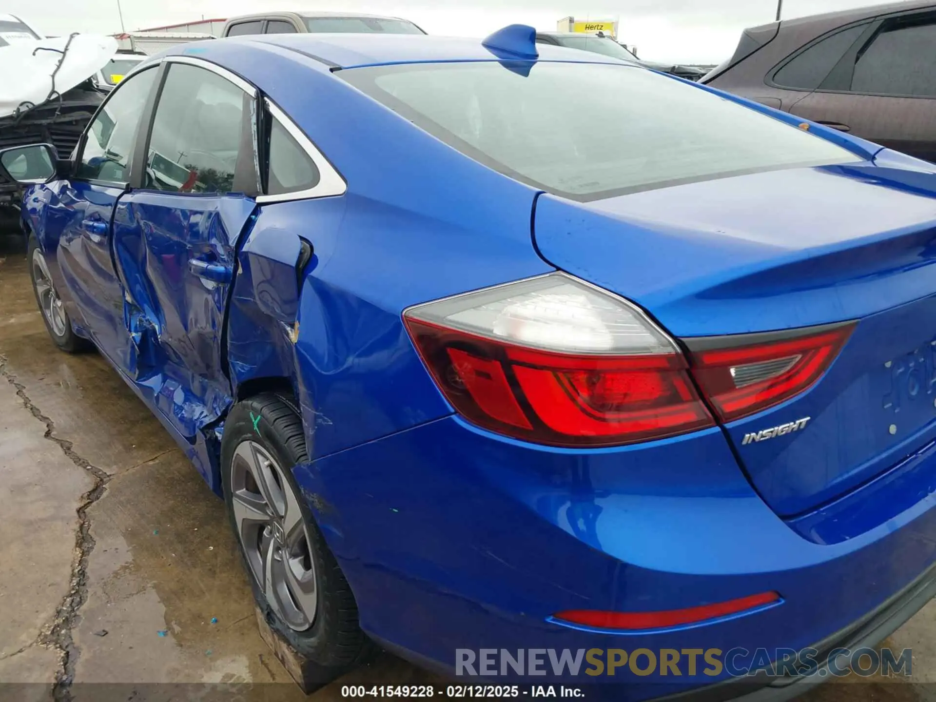 18 Фотография поврежденного автомобиля 19XZE4F55LE009856 HONDA INSIGHT 2020