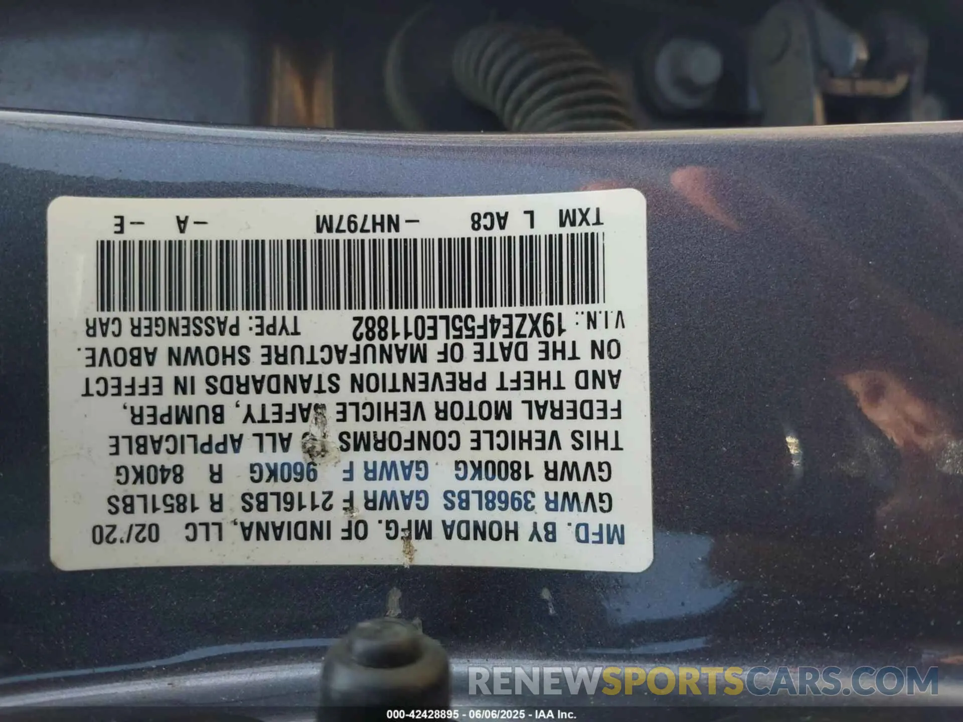 9 Photograph of a damaged car 19XZE4F55LE011882 HONDA INSIGHT 2020