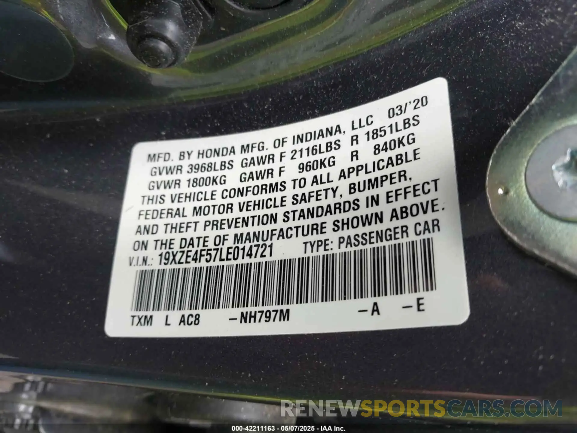 9 Photograph of a damaged car 19XZE4F57LE014721 HONDA INSIGHT 2020