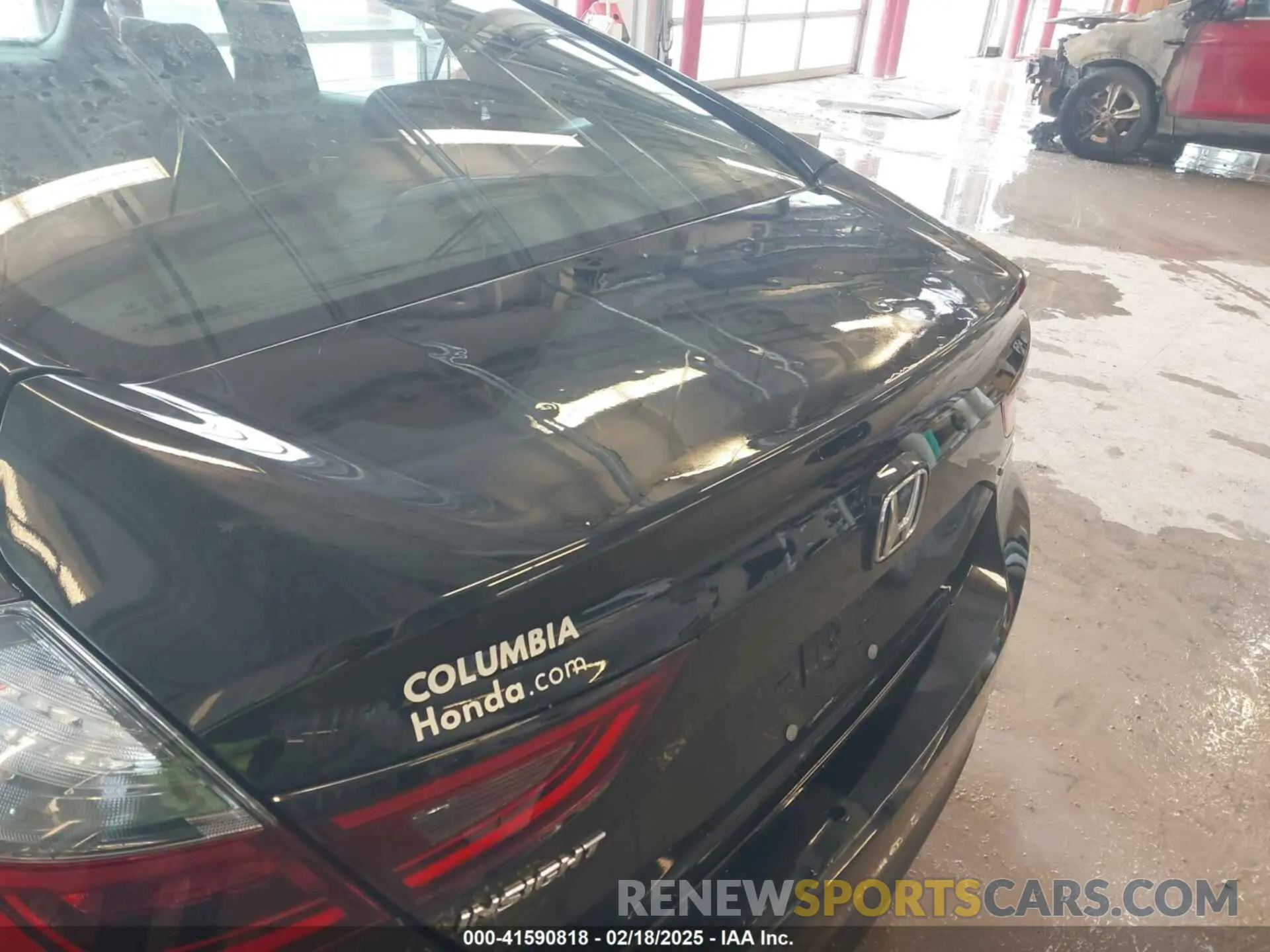 6 Фотография поврежденного автомобиля 19XZE4F58LE008670 HONDA INSIGHT 2020
