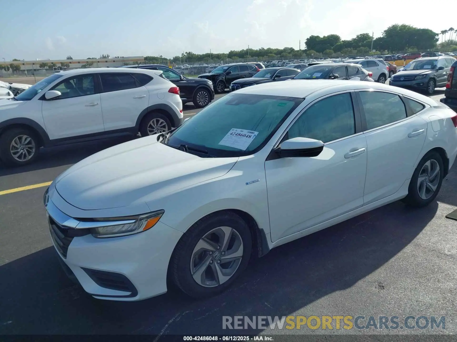 2 Photograph of a damaged car 19XZE4F58LE009155 HONDA INSIGHT 2020