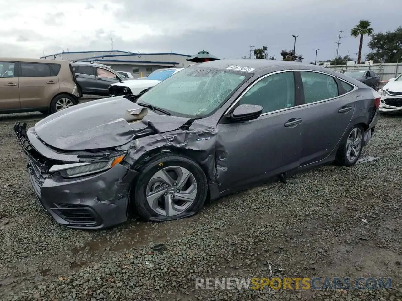 1 Фотография поврежденного автомобиля 19XZE4F5XLE002403 HONDA INSIGHT 2020