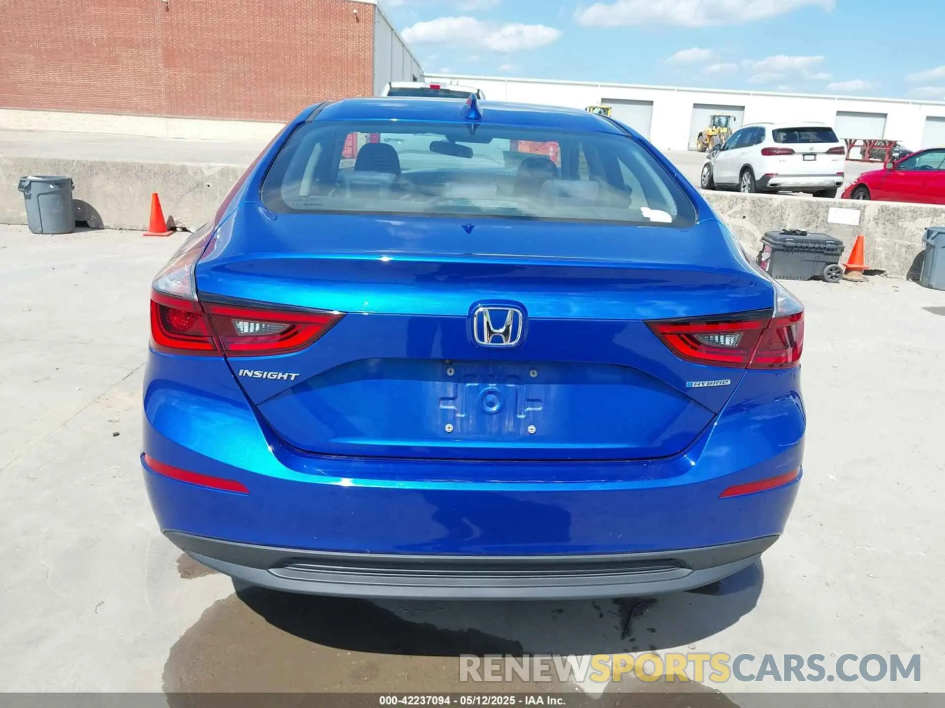 17 Фотография поврежденного автомобиля 19XZE4F5XLE007617 HONDA INSIGHT 2020