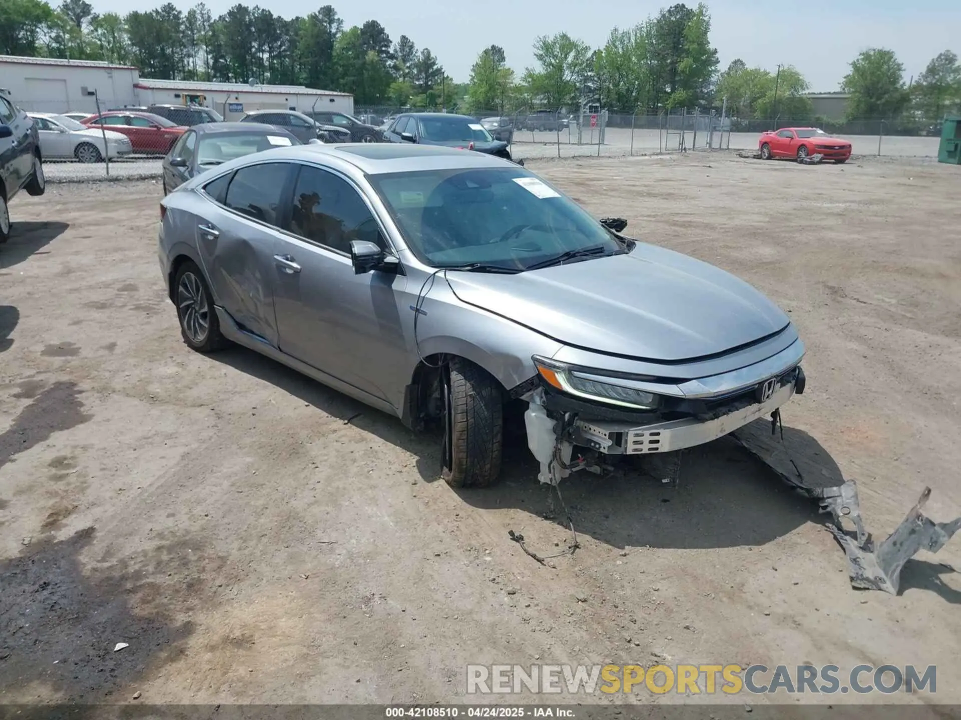 1 Photograph of a damaged car 19XZE4F94LE003419 HONDA INSIGHT 2020