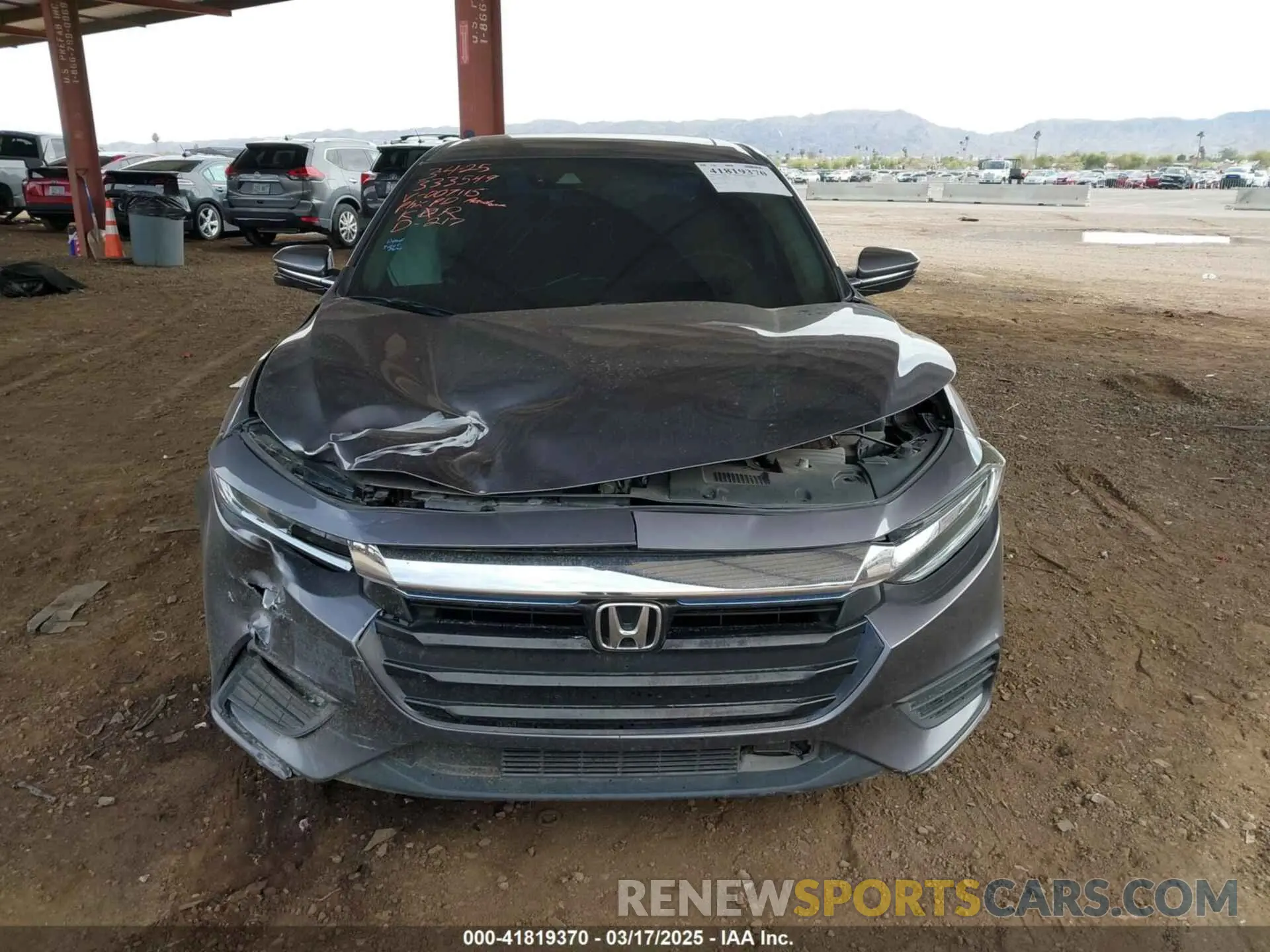 12 Photograph of a damaged car 19XZE4F94LE007115 HONDA INSIGHT 2020
