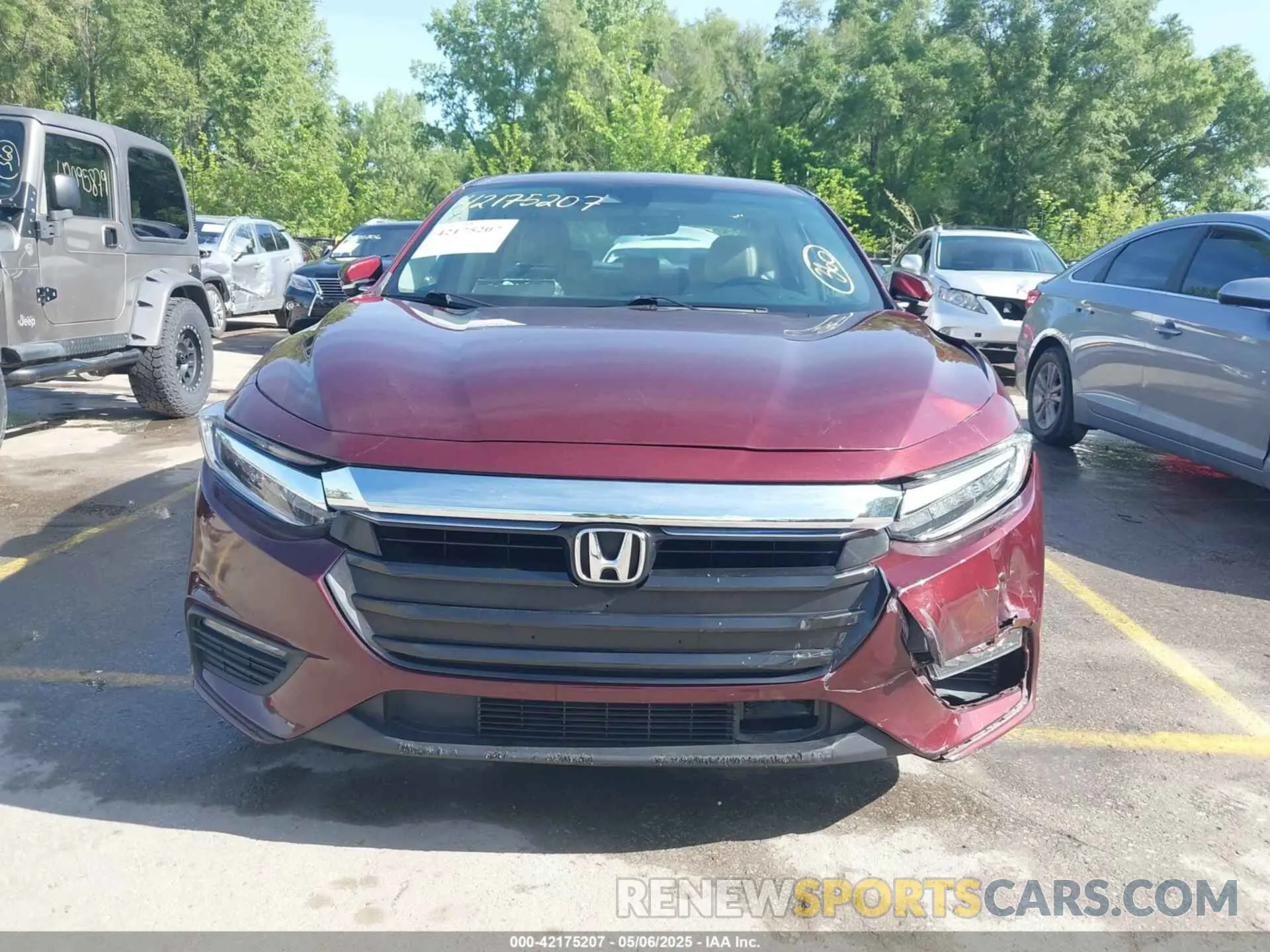 12 Photograph of a damaged car 19XZE4F95LE011531 HONDA INSIGHT 2020