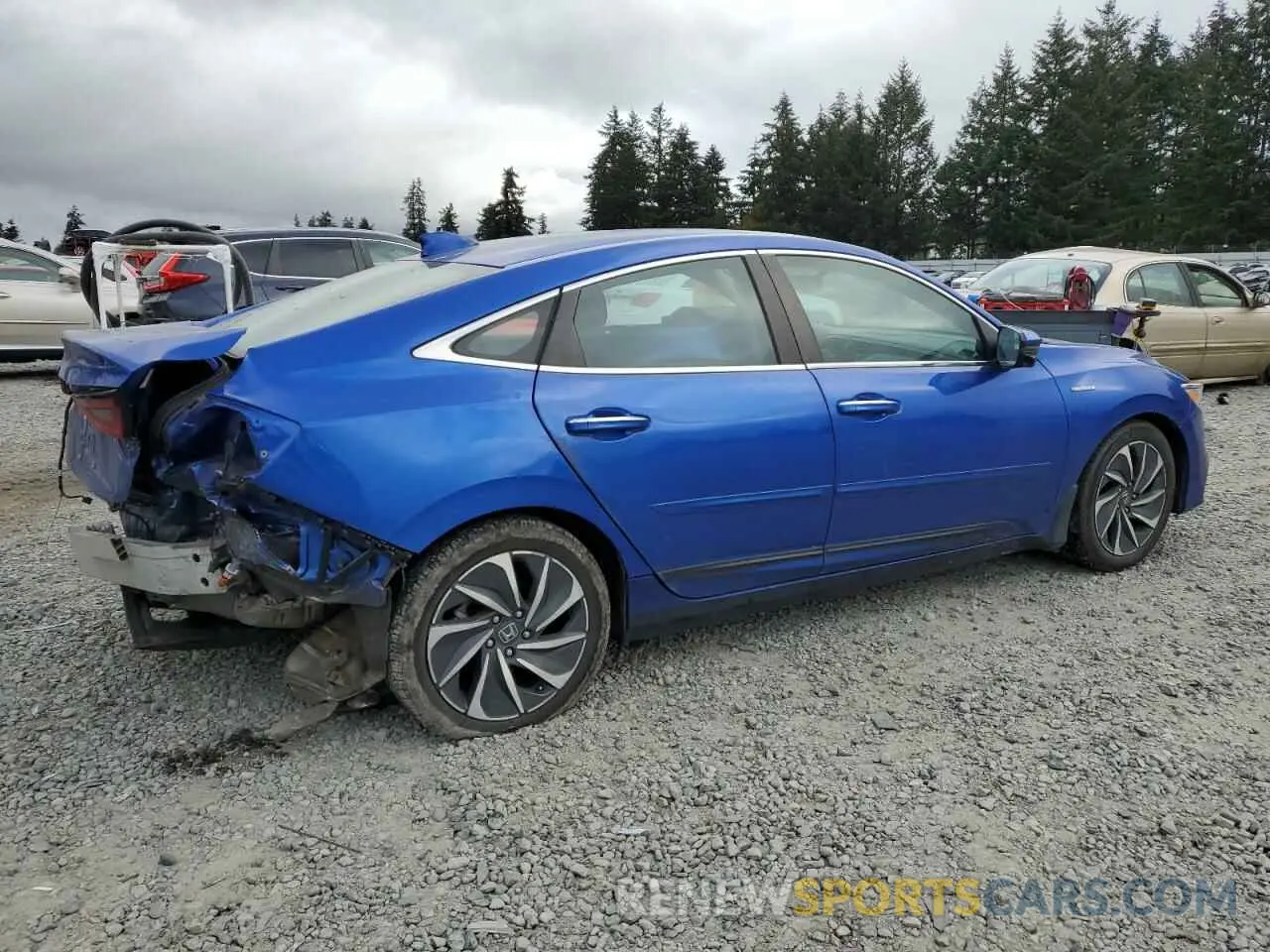 3 Photograph of a damaged car 19XZE4F97LE010980 HONDA INSIGHT 2020