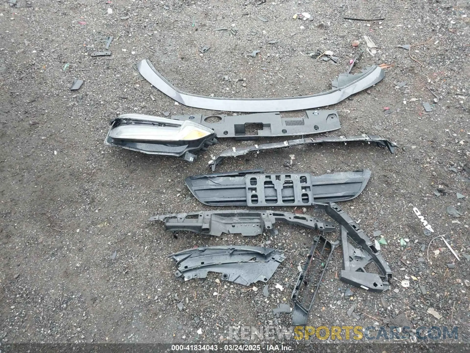 12 Фотография поврежденного автомобиля 19XZE4F98LE011149 HONDA INSIGHT 2020