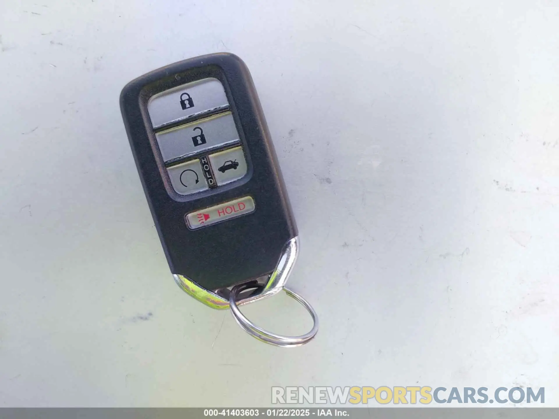 11 Фотография поврежденного автомобиля 19XZE4F9XLE009323 HONDA INSIGHT 2020