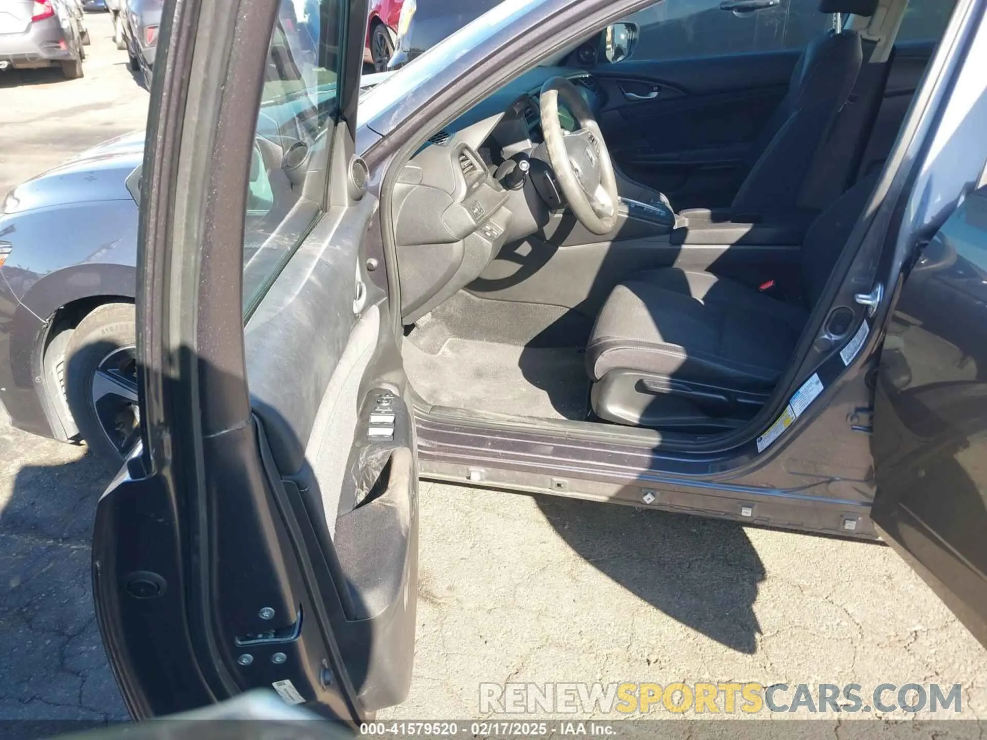 5 Photograph of a damaged car 19XZE4F51ME006728 HONDA INSIGHT 2021