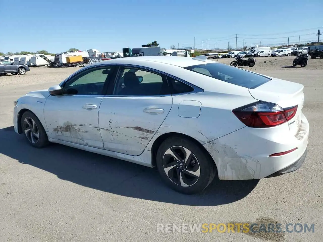 2 Photograph of a damaged car 19XZE4F53ME005256 HONDA INSIGHT 2021