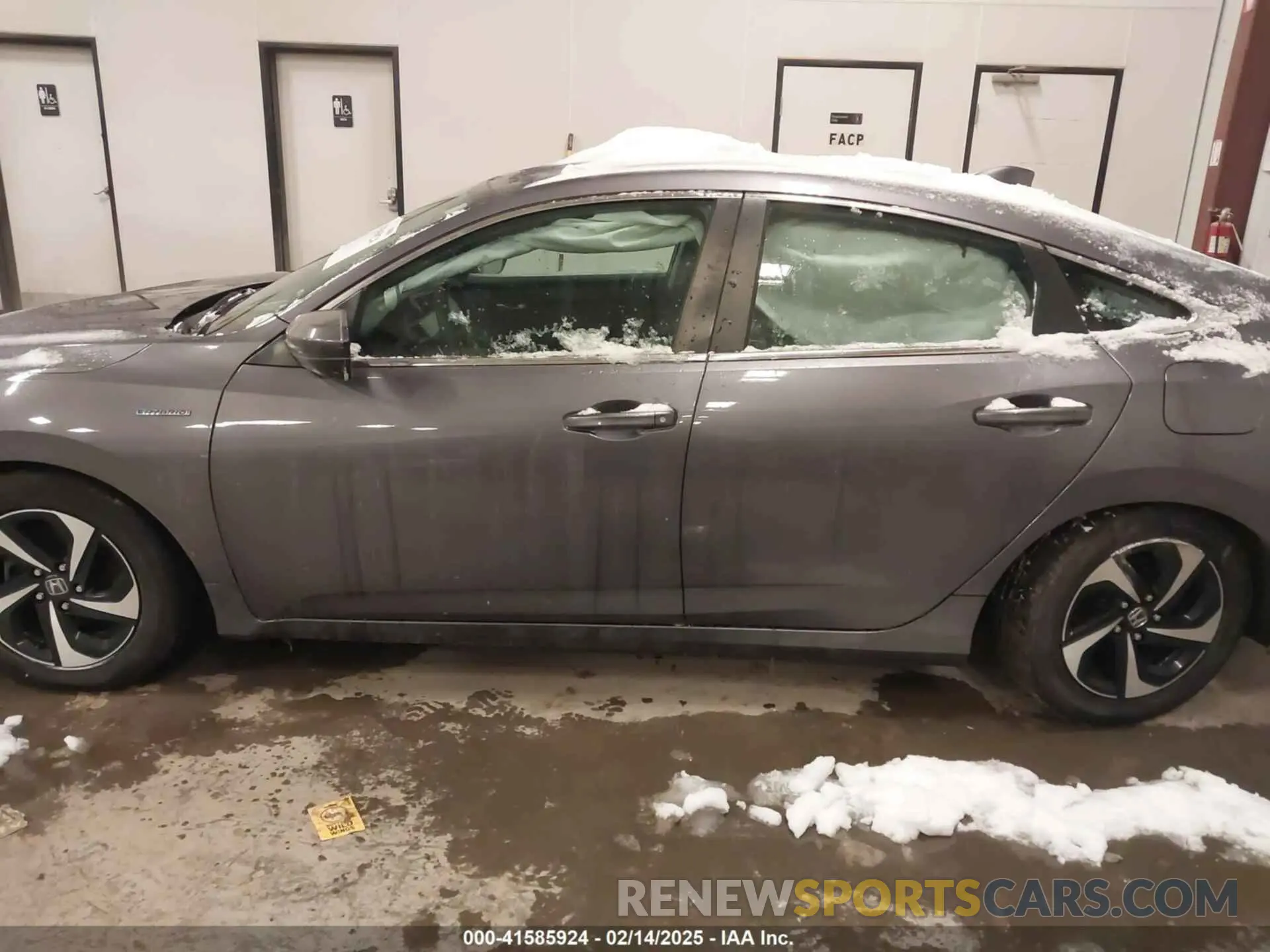 15 Фотография поврежденного автомобиля 19XZE4F53ME007878 HONDA INSIGHT 2021