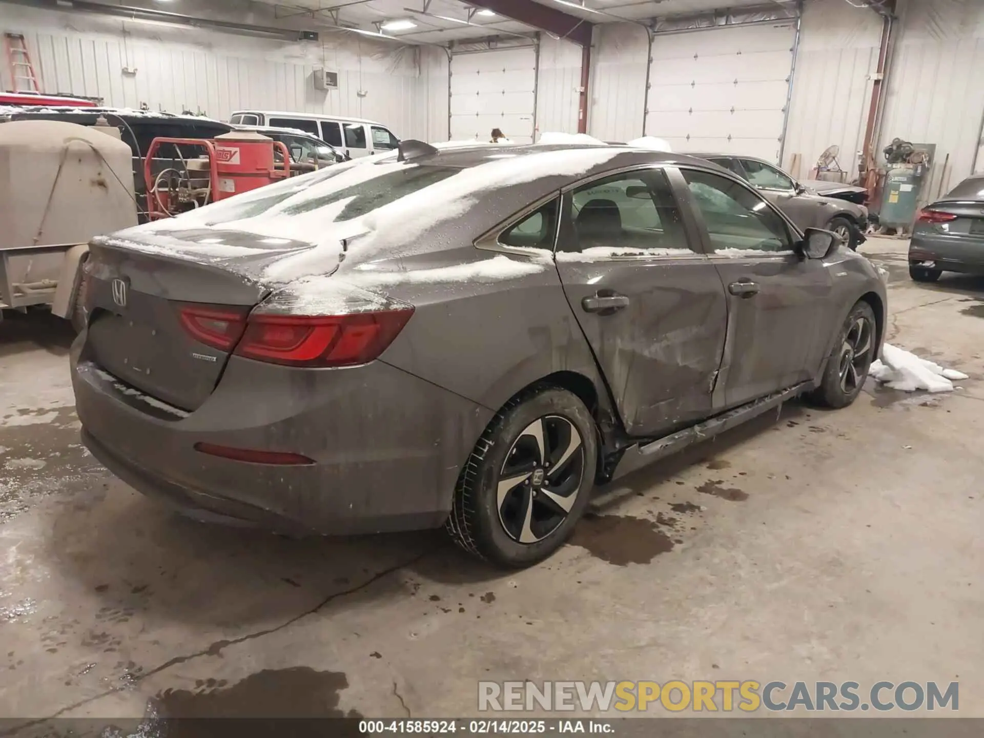 4 Фотография поврежденного автомобиля 19XZE4F53ME007878 HONDA INSIGHT 2021