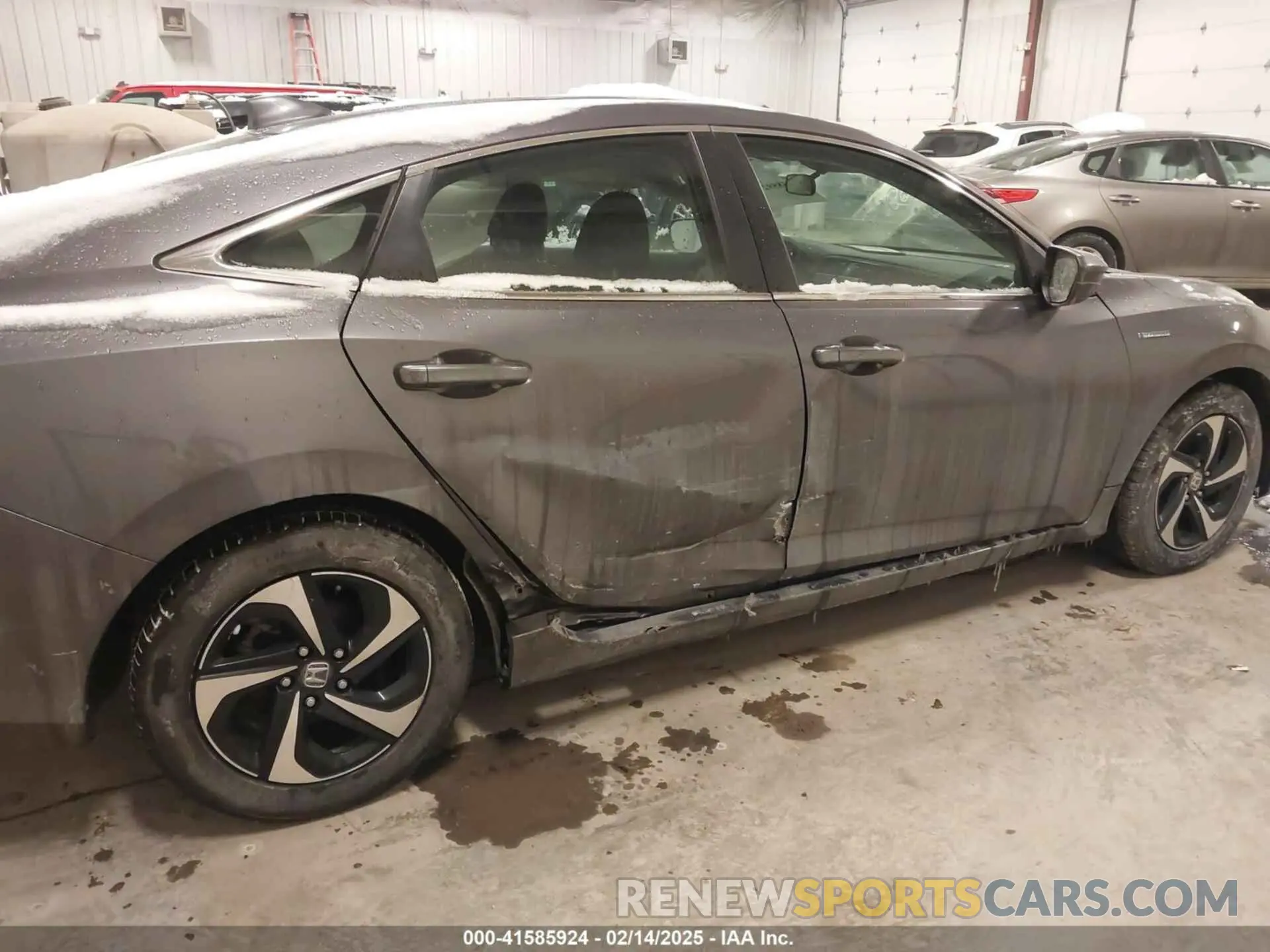 6 Фотография поврежденного автомобиля 19XZE4F53ME007878 HONDA INSIGHT 2021
