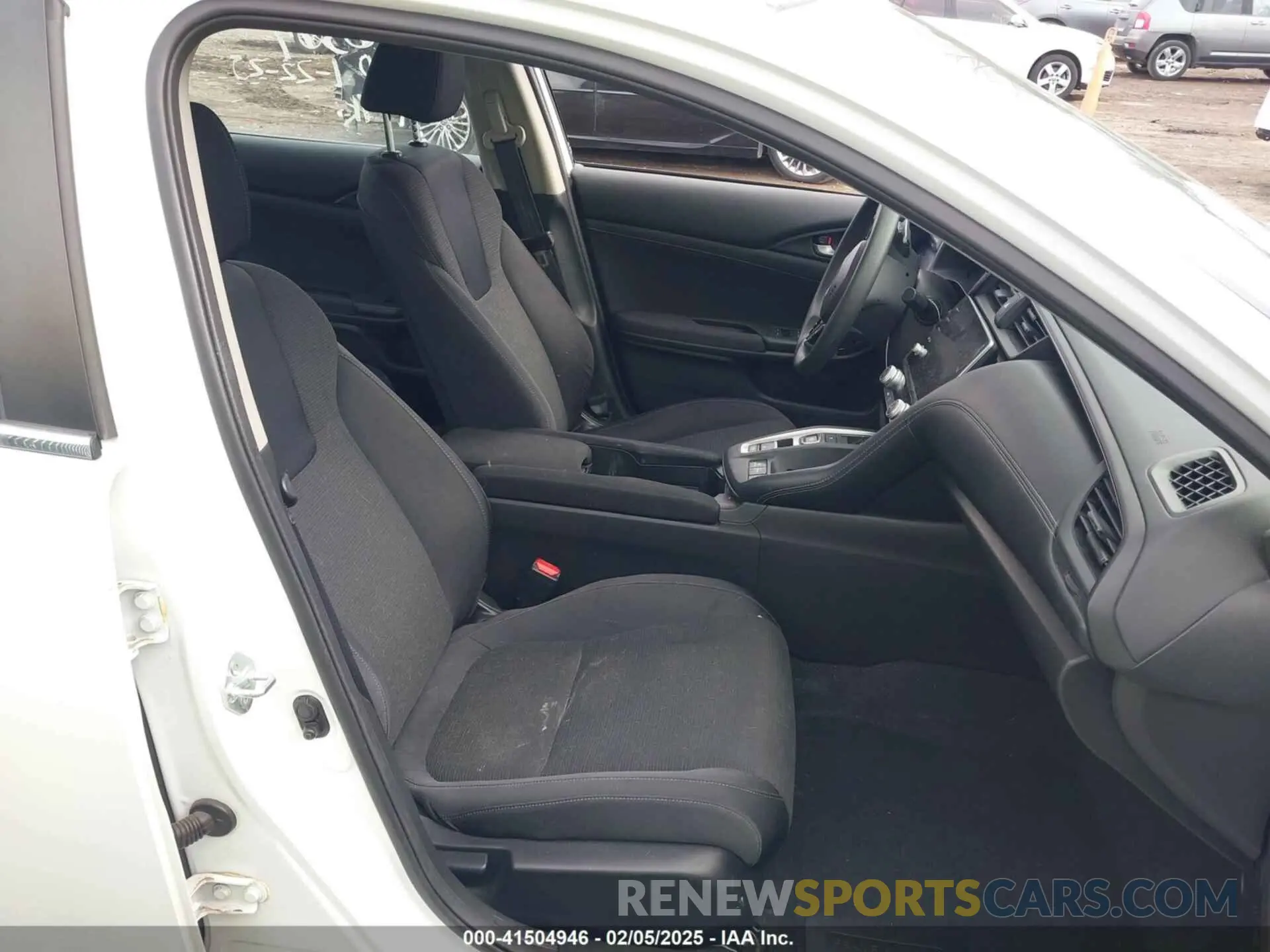 5 Photograph of a damaged car 19XZE4F55ME007106 HONDA INSIGHT 2021