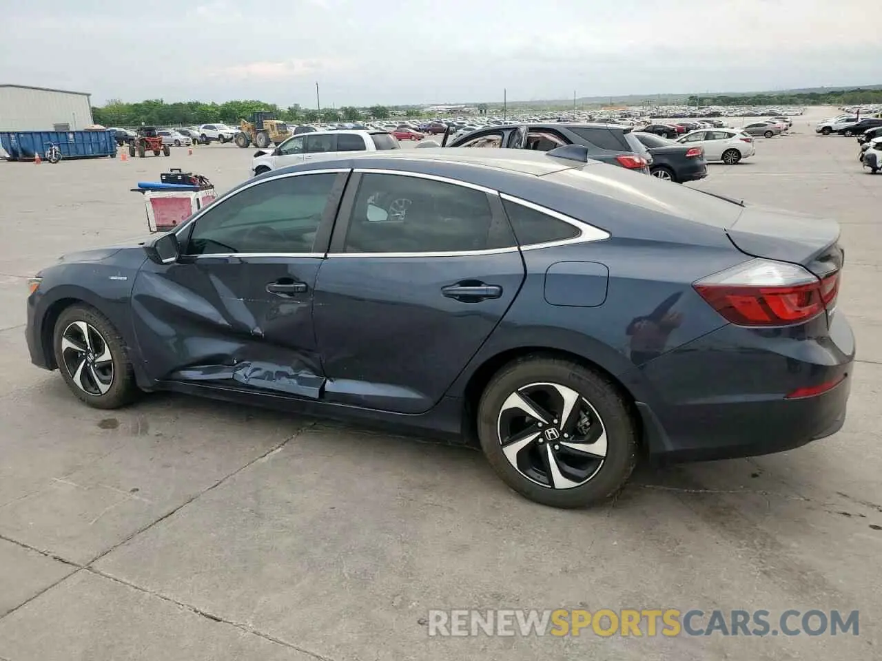 2 Фотография поврежденного автомобиля 19XZE4F56ME005784 HONDA INSIGHT 2021