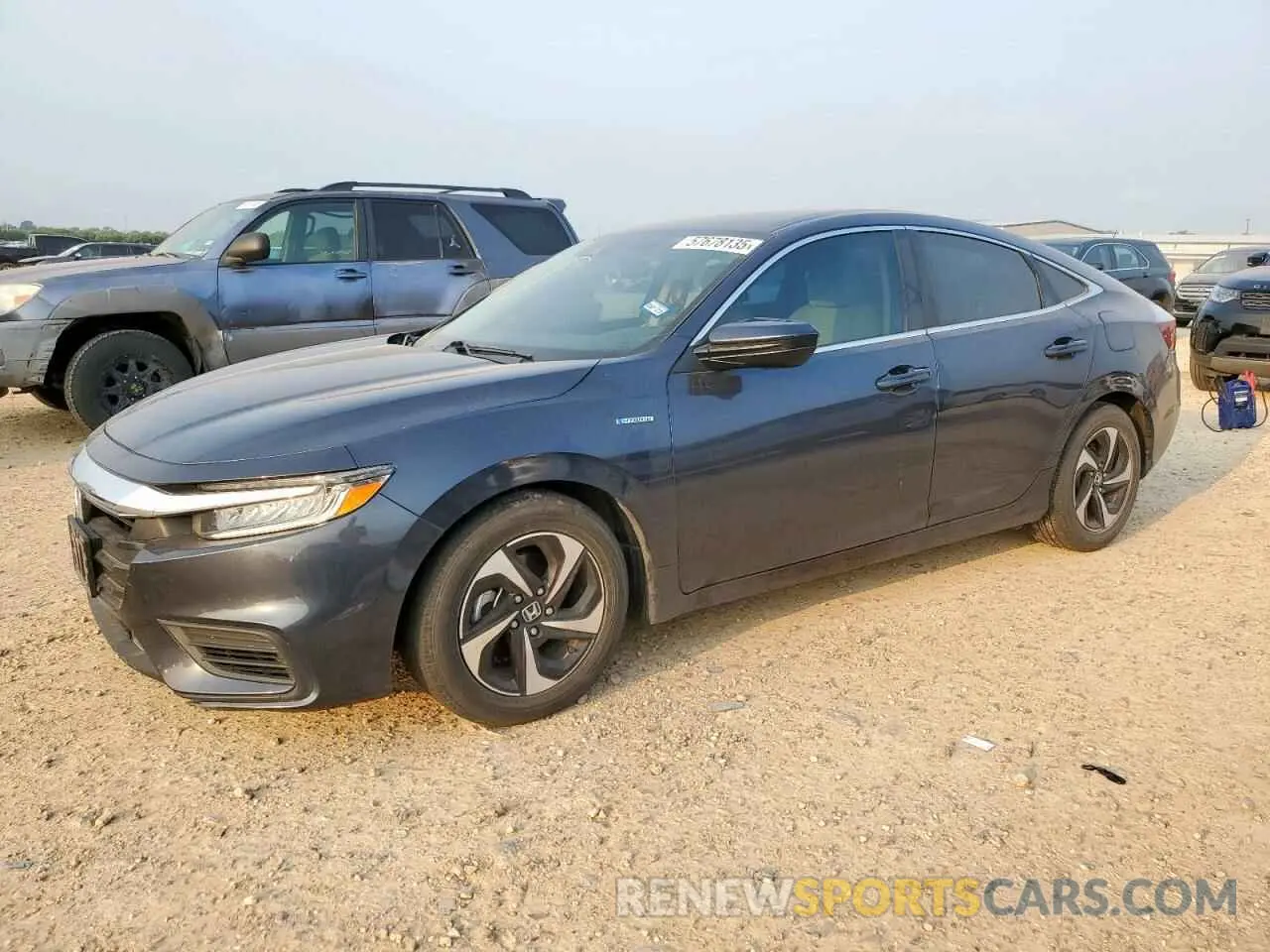 1 Фотография поврежденного автомобиля 19XZE4F58ME003664 HONDA INSIGHT 2021