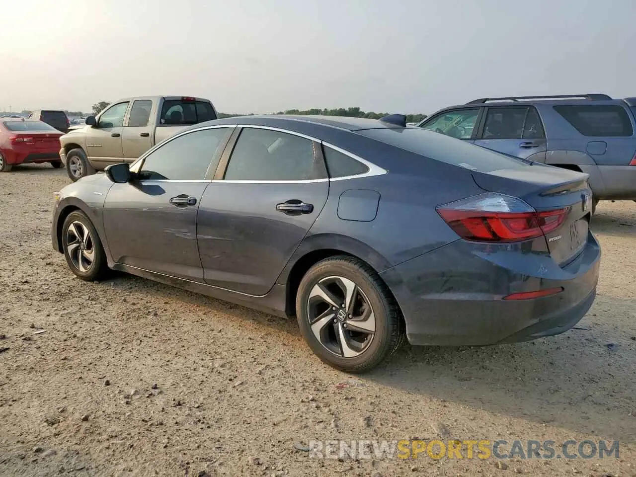 2 Фотография поврежденного автомобиля 19XZE4F58ME003664 HONDA INSIGHT 2021