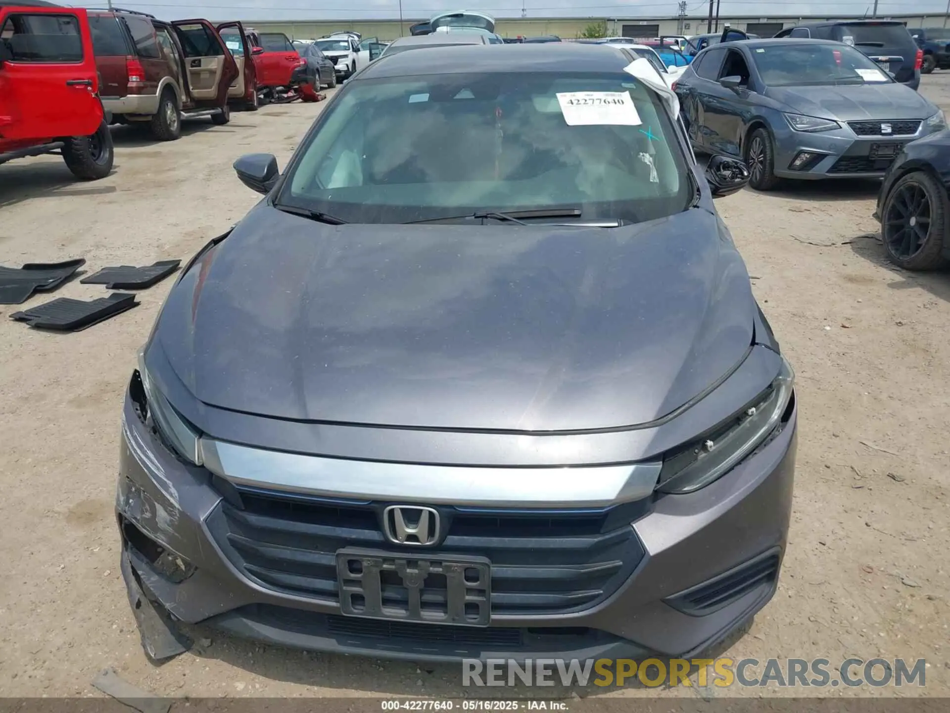 12 Фотография поврежденного автомобиля 19XZE4F59ME002359 HONDA INSIGHT 2021