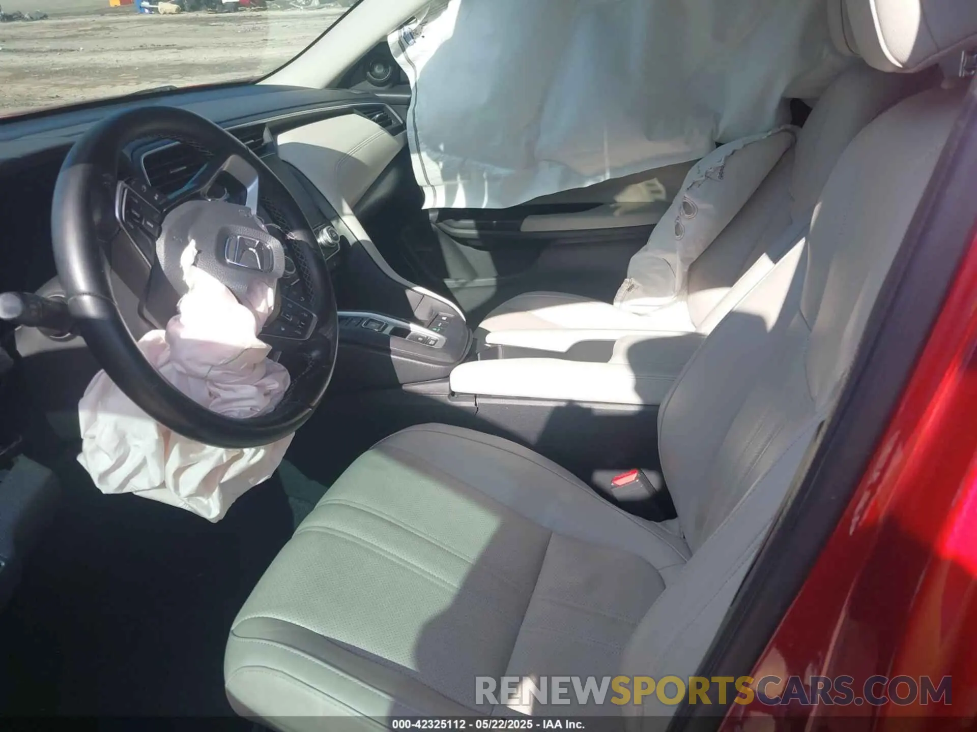 5 Photograph of a damaged car 19XZE4F95ME009585 HONDA INSIGHT 2021