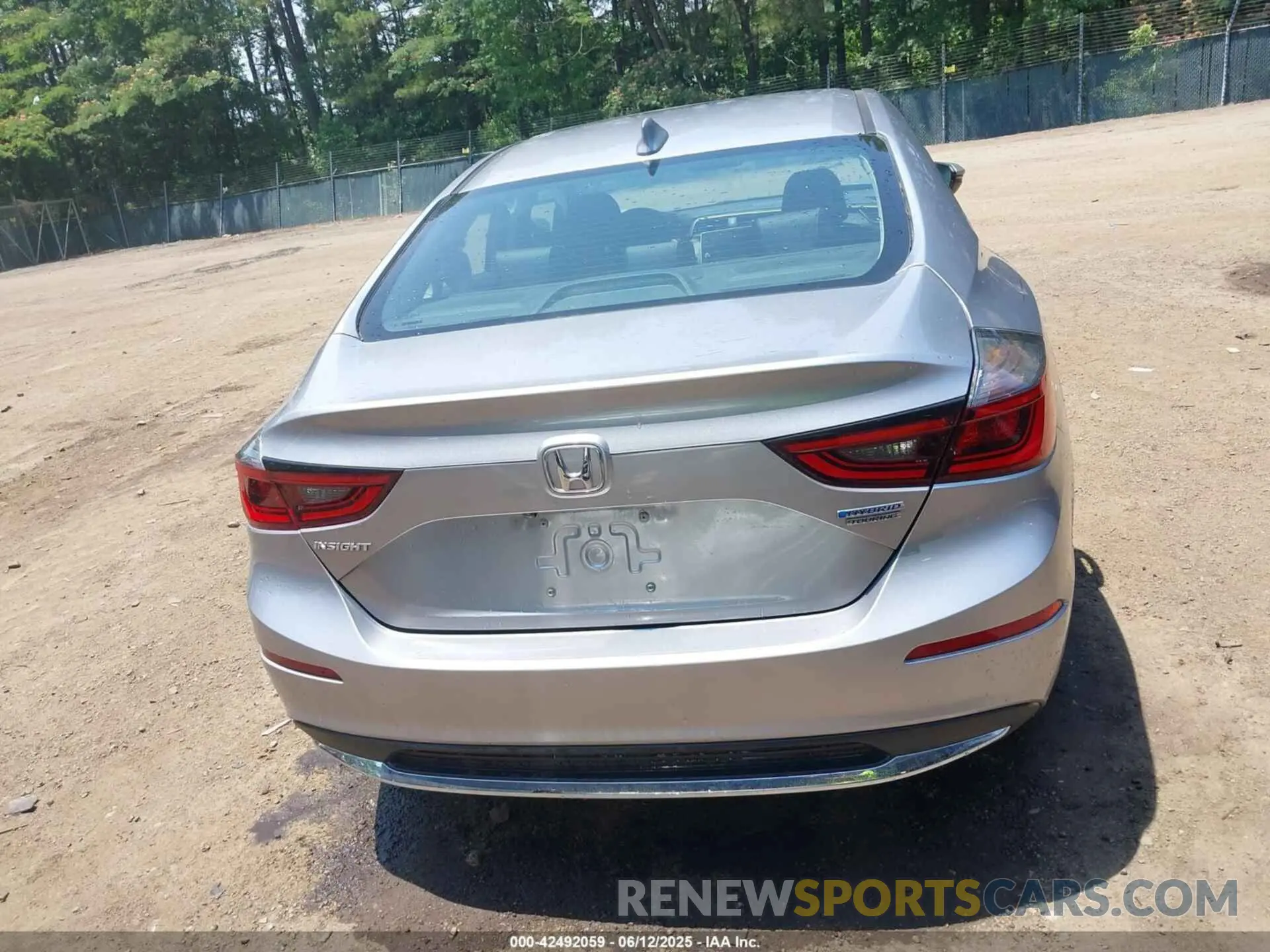 16 Photograph of a damaged car 19XZE4F98ME007457 HONDA INSIGHT 2021