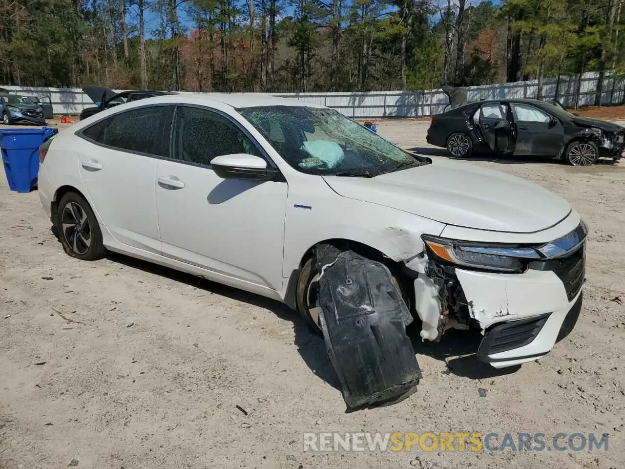 4 Photograph of a damaged car 19XZE4F51NE001675 HONDA INSIGHT 2022