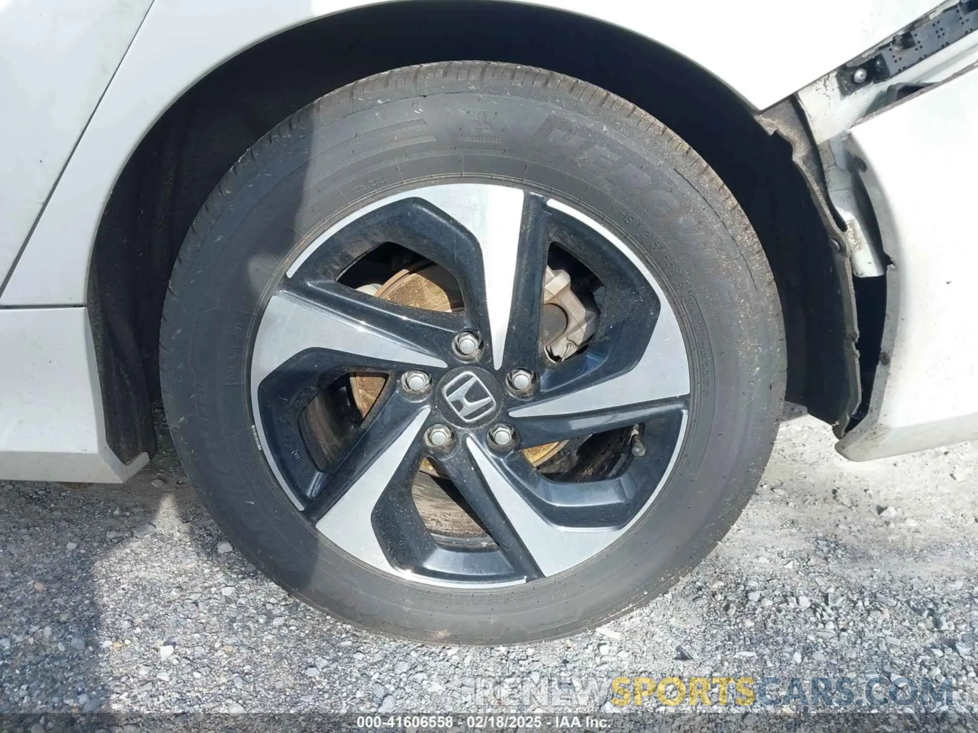 12 Photograph of a damaged car 19XZE4F51NE007167 HONDA INSIGHT 2022