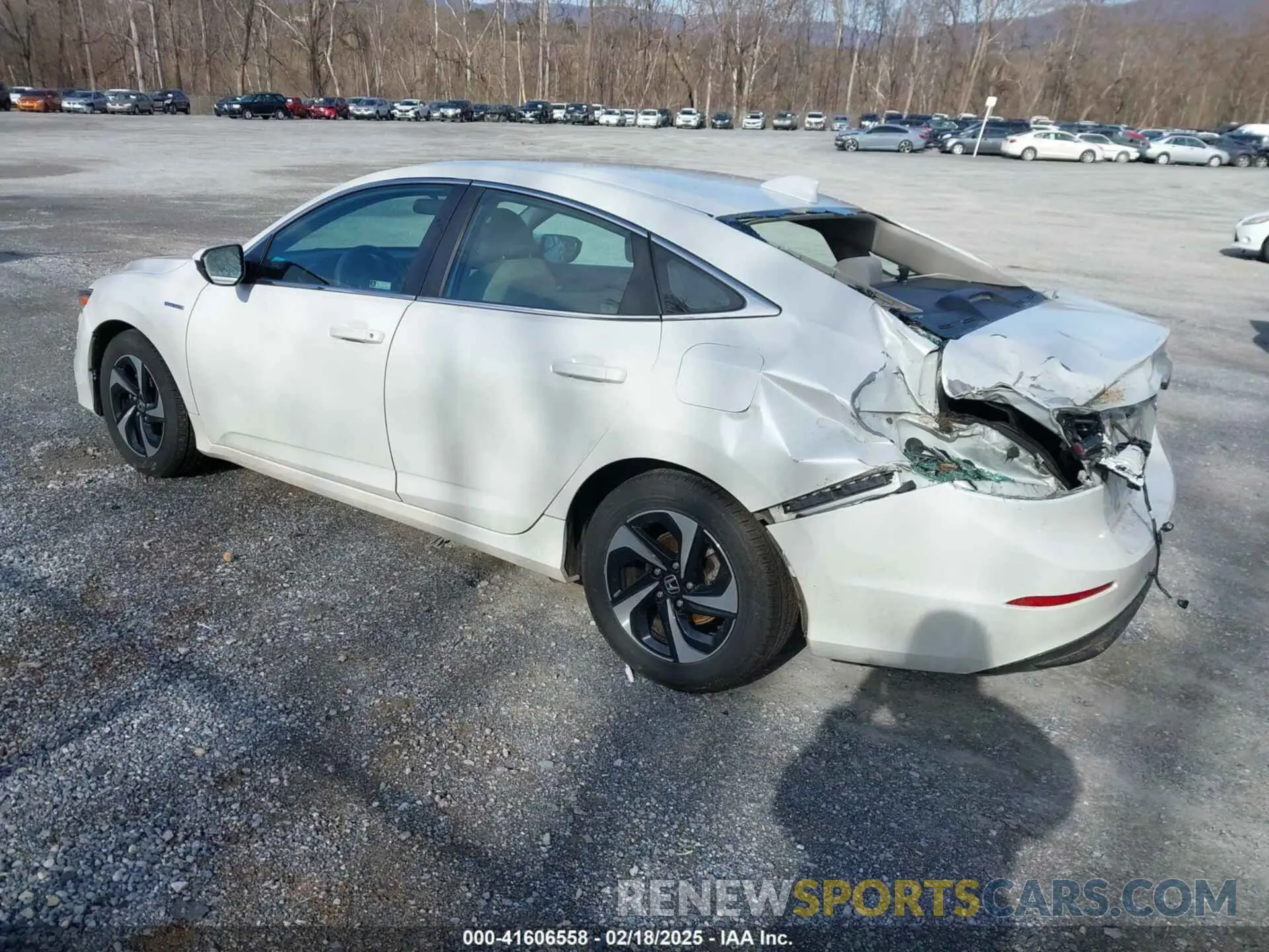 3 Photograph of a damaged car 19XZE4F51NE007167 HONDA INSIGHT 2022